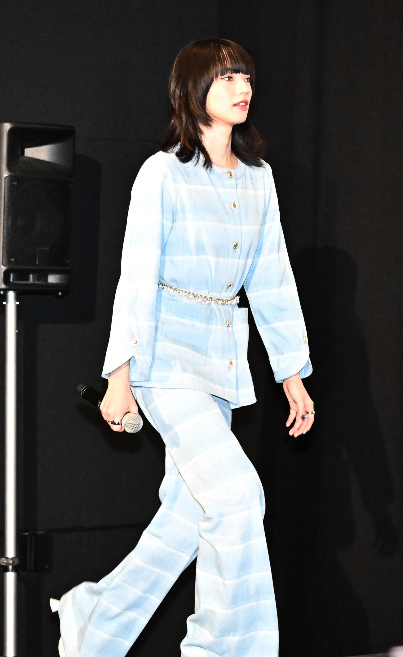 映画「8番出口」の初日舞台あいさつに登場した小松菜奈（撮影・千葉一成）
