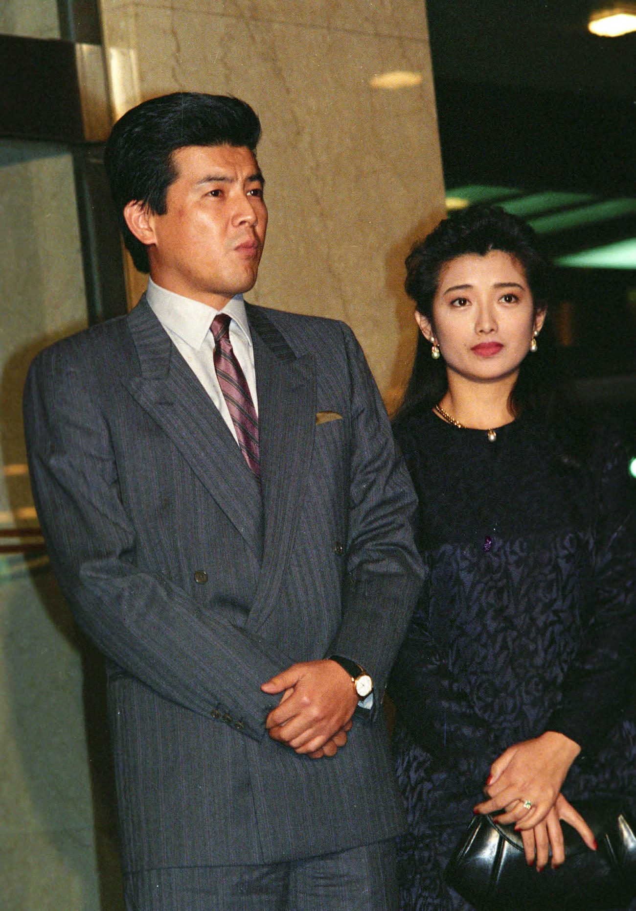 87年11月　三浦友和、山口百恵夫妻