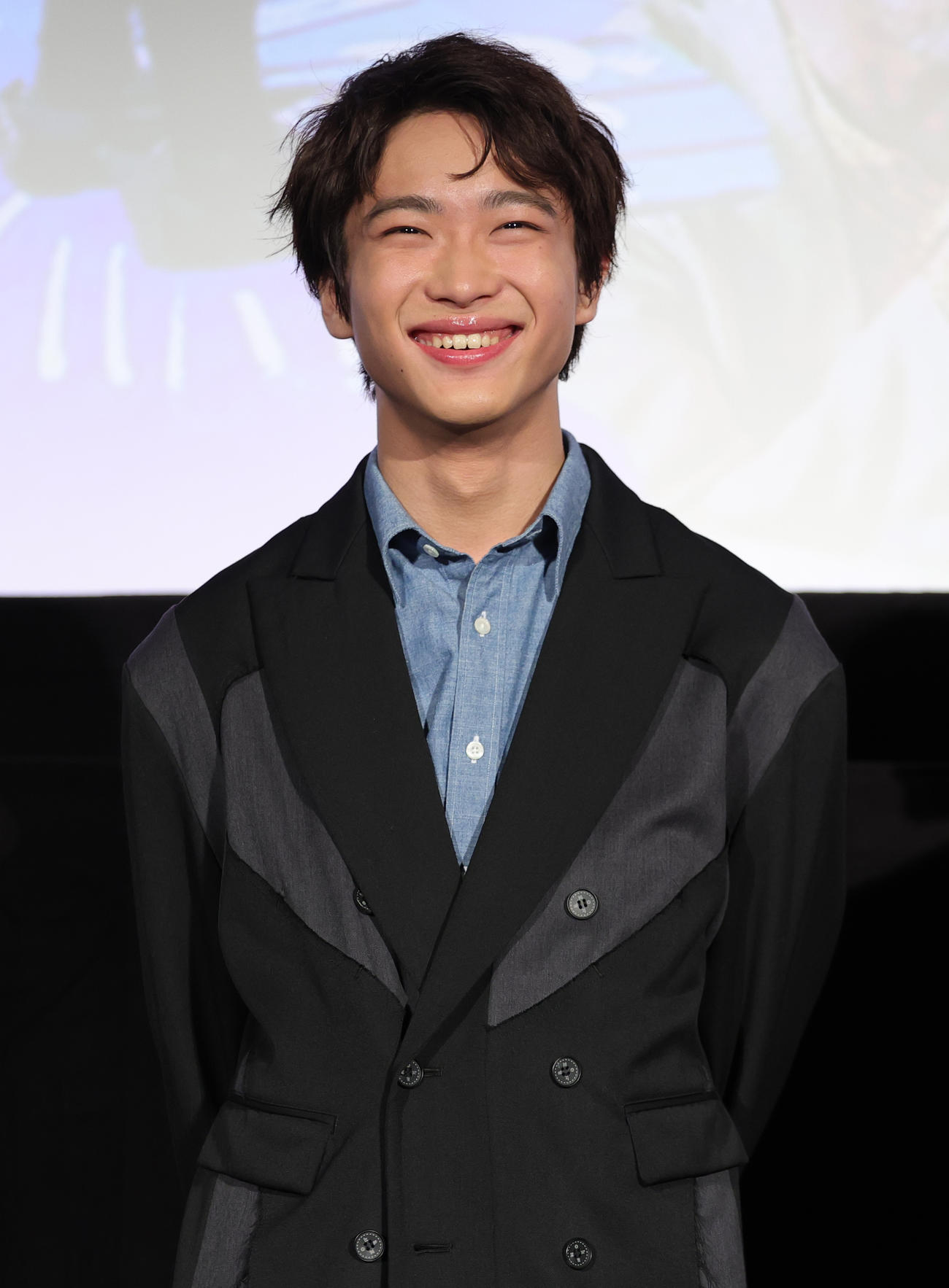 映画「海辺へ行く道」公開記念舞台あいさつに登場した蒼井旬（撮影・野上伸悟）