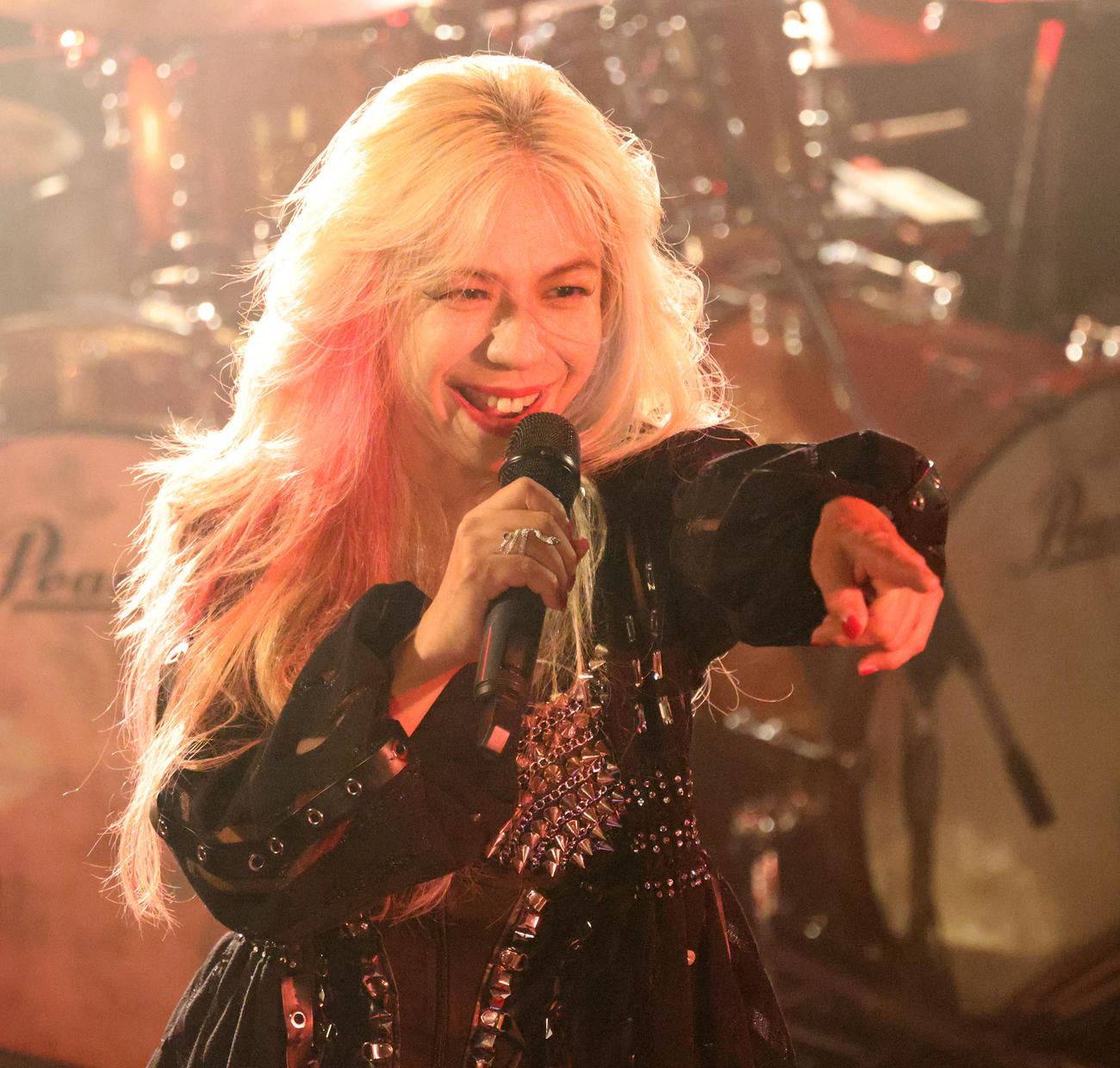 目黒鹿鳴館で40周年記念ライブを行ったSHOW－YA寺田恵子（撮影・中島郁夫）