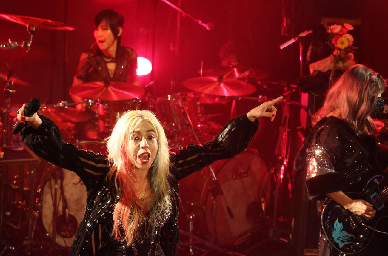 目黒鹿鳴館で40周年記念ライブを行ったSHOW－YA寺田恵子（撮影・中島郁夫）