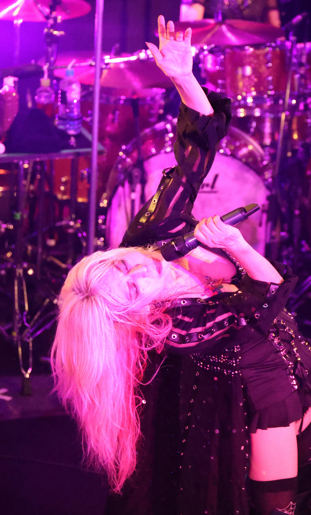 目黒鹿鳴館で40周年記念ライブを行ったSHOW－YA寺田恵子（撮影・中島郁夫）