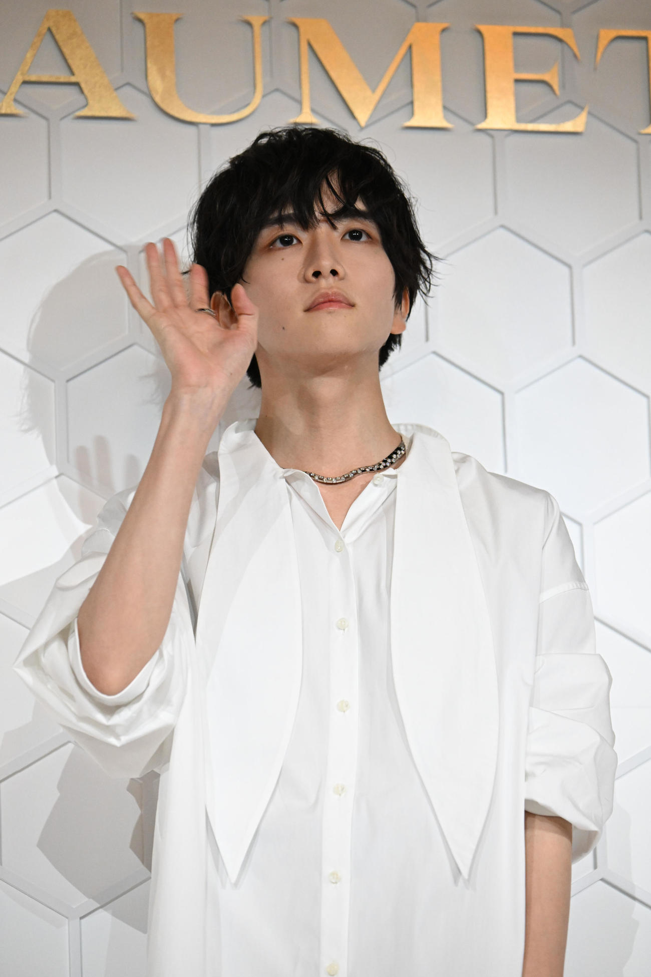 フランス館の「ショーメ、自然美への賛歌」でオープニングイベントに登壇する板垣李光人（撮影・和賀正仁）
