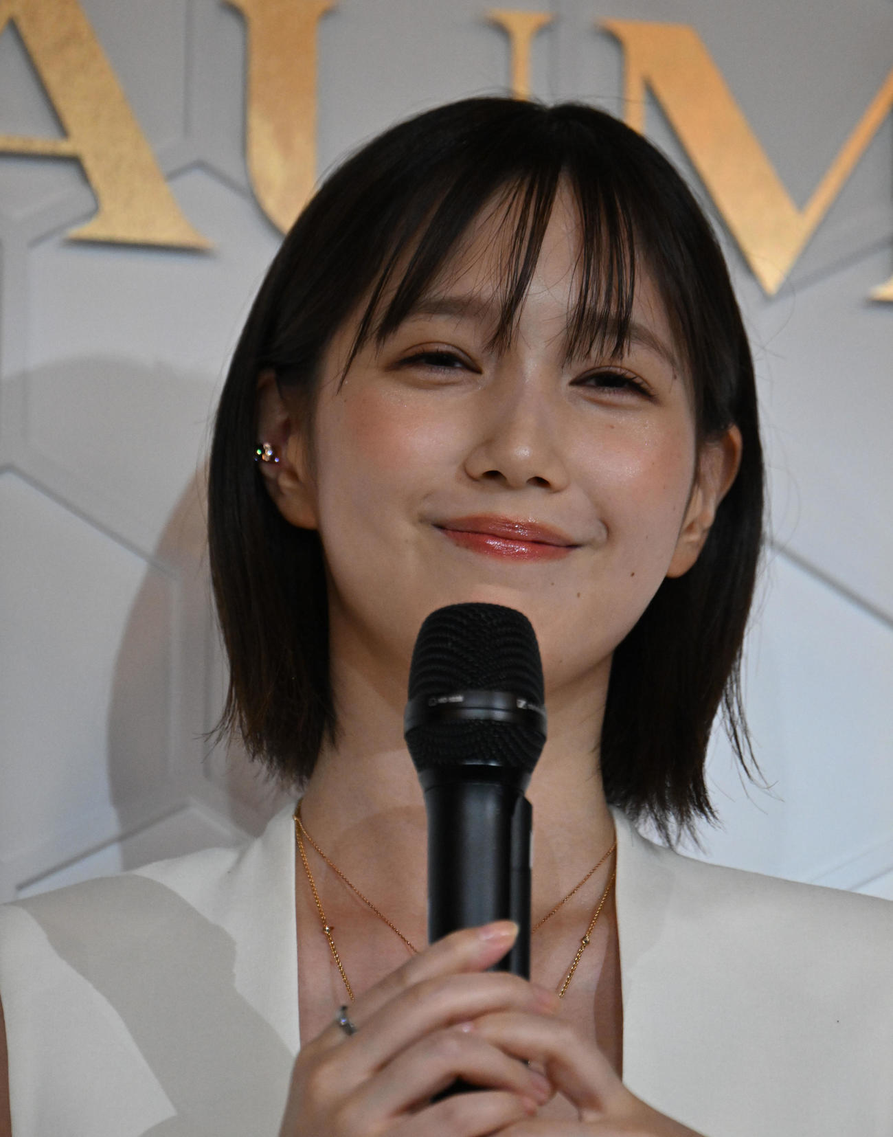 フランス館の「ショーメ、自然美への賛歌」でオープニングイベントに登壇する本田翼（撮影・和賀正仁）
