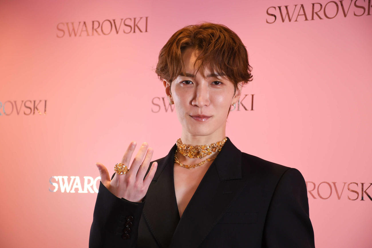 「Swarovski大阪オープニング記念発表会」に出席したSnow Man渡辺翔太（撮影・阪口孝志）