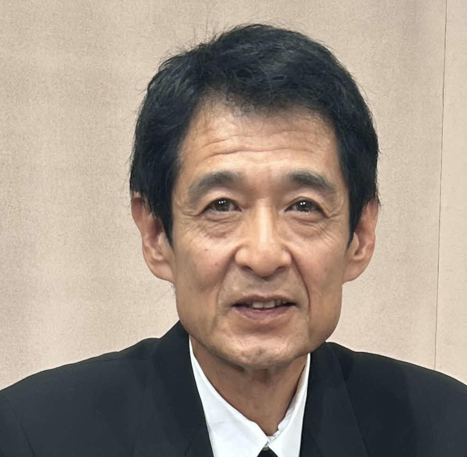 金田賢一（2023年11月撮影）