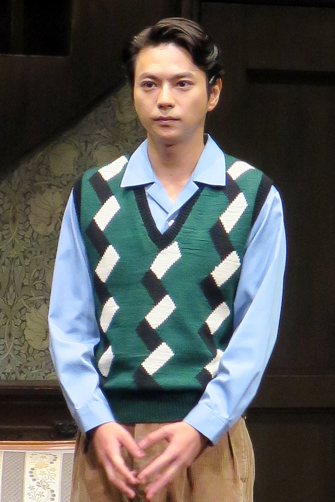 主演舞台「ブロードウェイ・バウンド」開幕前会見で意気込みを語る佐藤勝利