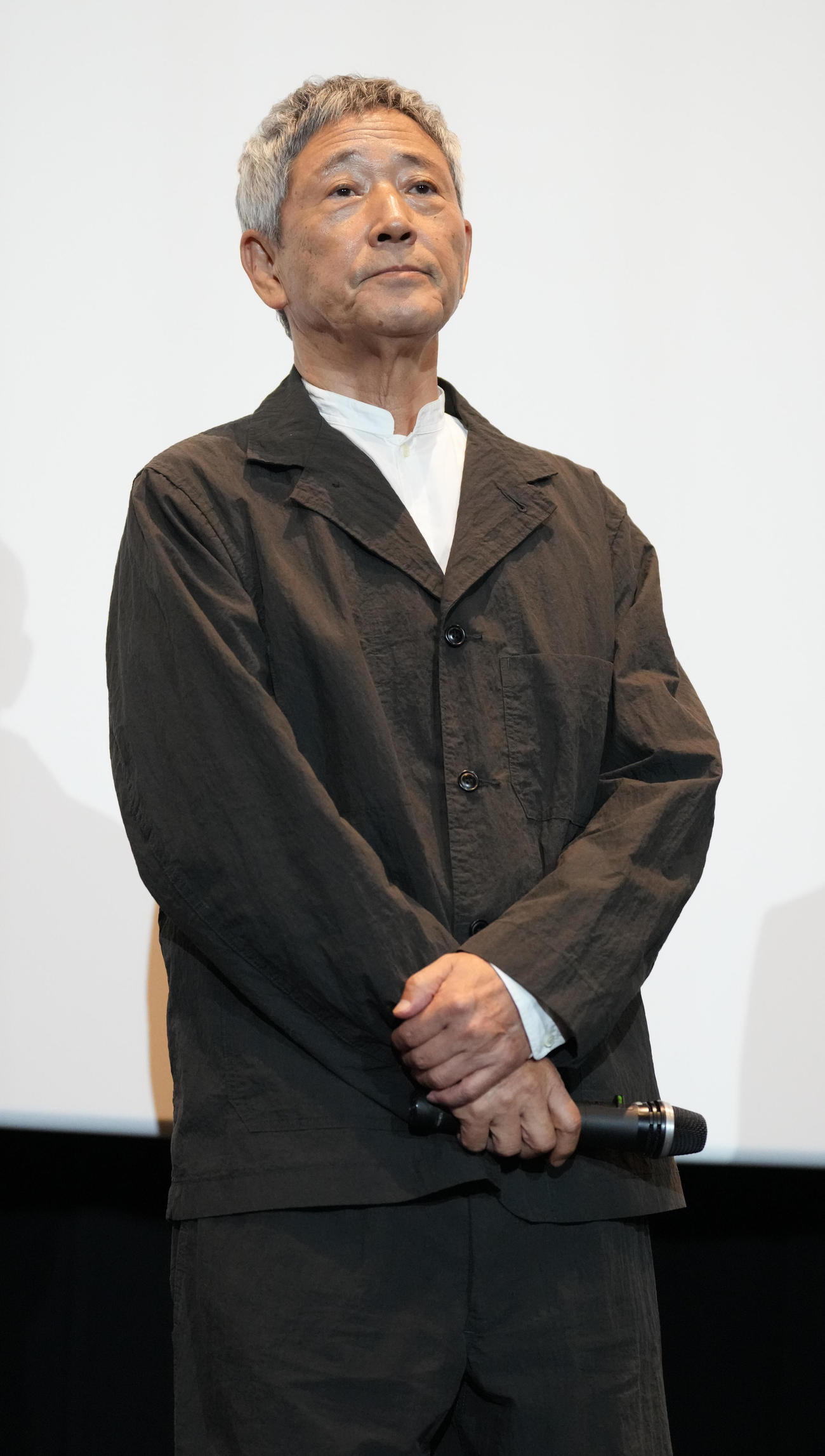 映画「ホウセンカ」完成披露舞台あいさつに臨む小林薫（撮影・小沢裕）