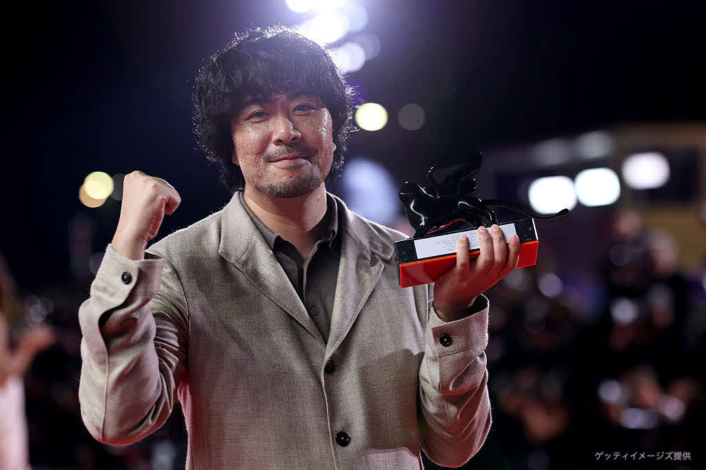 「LOST LAND／ロストランド」でベネチア映画祭オリゾンティ・コンペティション部門審査員特別賞を受賞した、藤元明緒監督