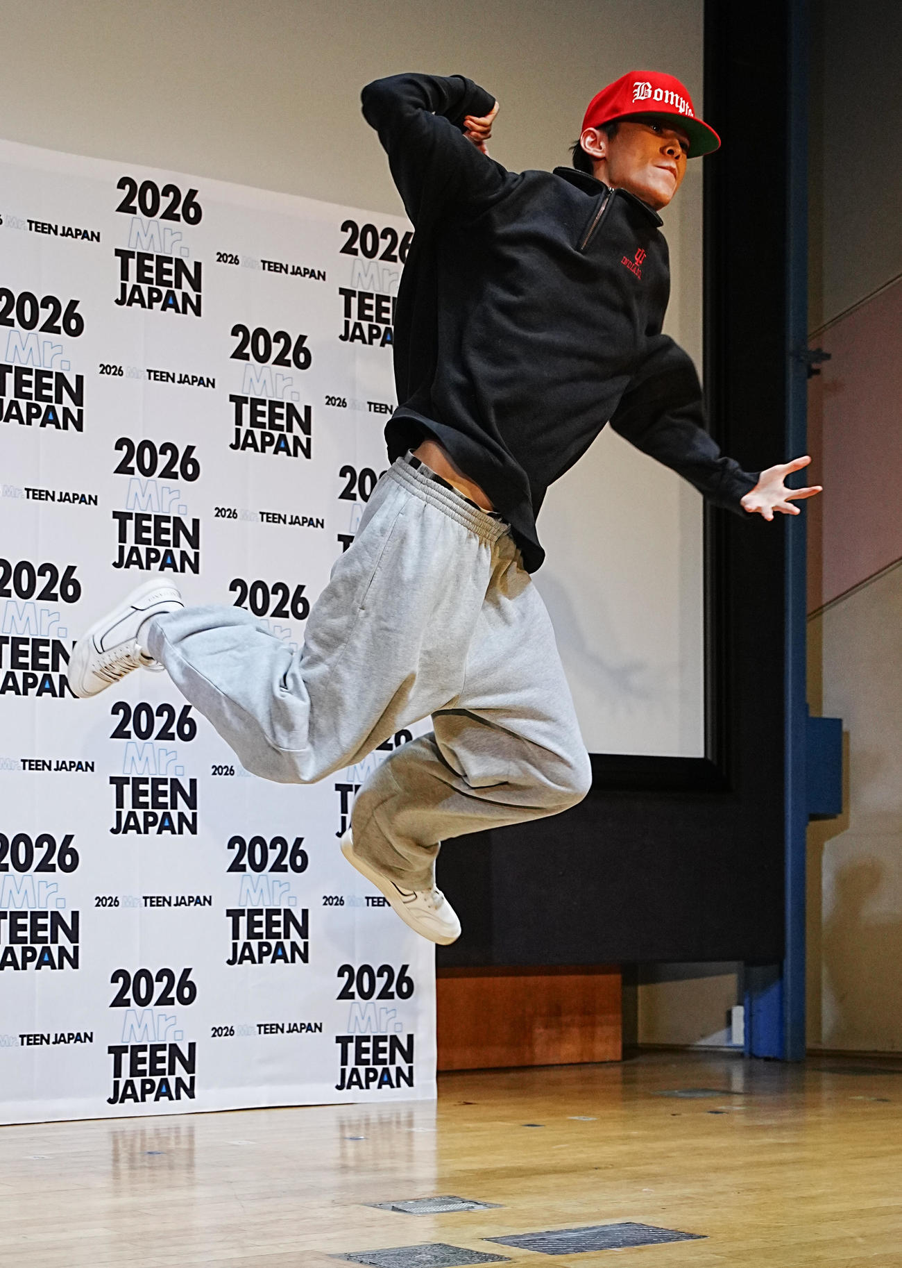 2026ミスター・ティーン・ジャパン決定戦で初代グランプリに輝いた水戸虹一輝のダンスパフォーマンス（撮影・小沢裕）