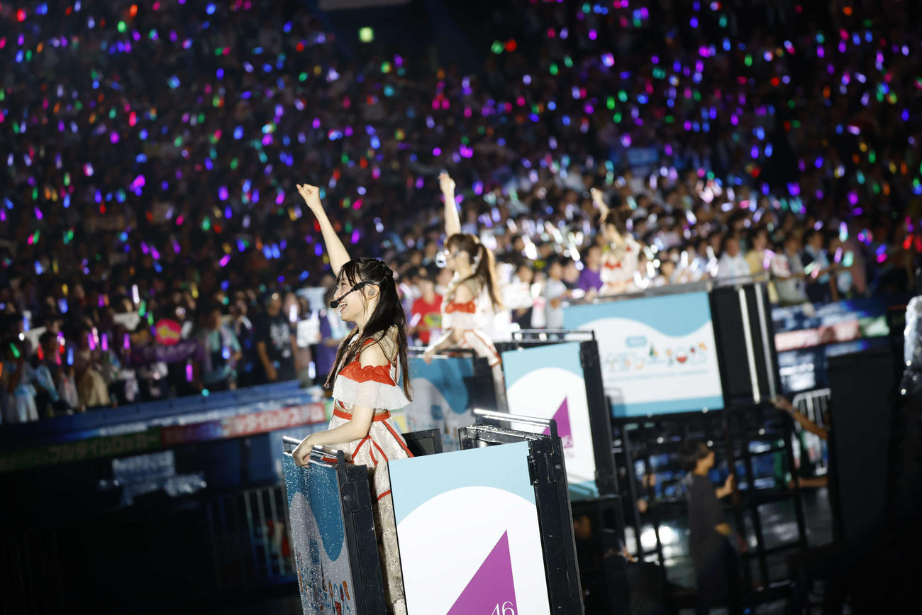 「真夏の全国ツアー2025」千秋楽公演でパフォーマンスする乃木坂46　（C）鈴木健太（KENTA Inc．）