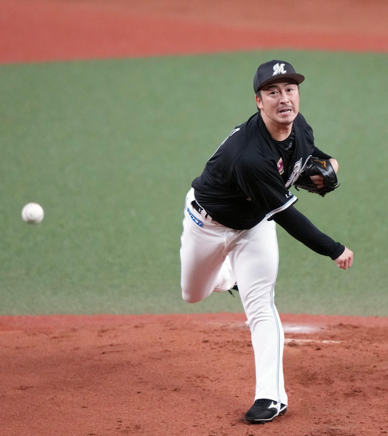 力投するロッテ美馬（2023年10月撮影）