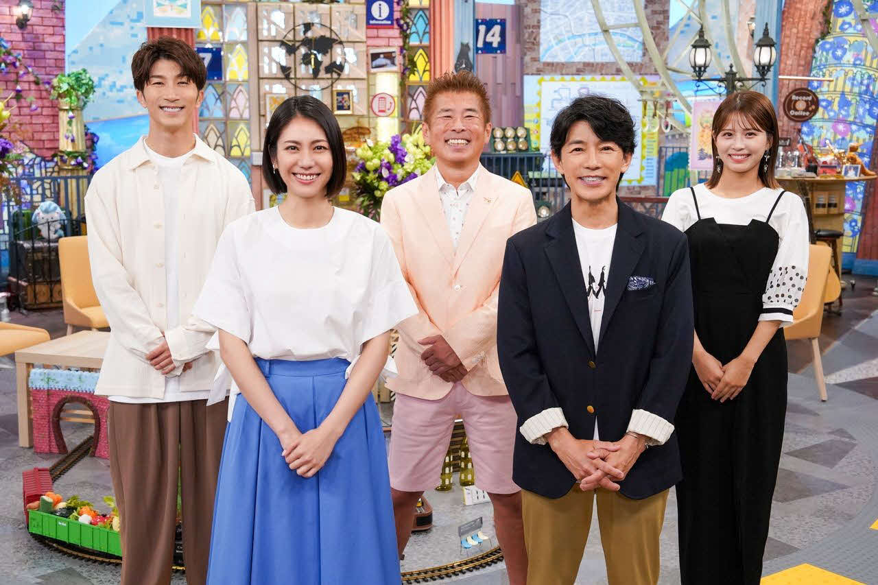 「朝だ！生です旅サラダ」に出演する（前列左から）松下奈緒、藤木直人、（後列左から）WEST．濵田崇裕、勝俣州和、大仁田美咲アナウンサー（C）ABCテレビ
