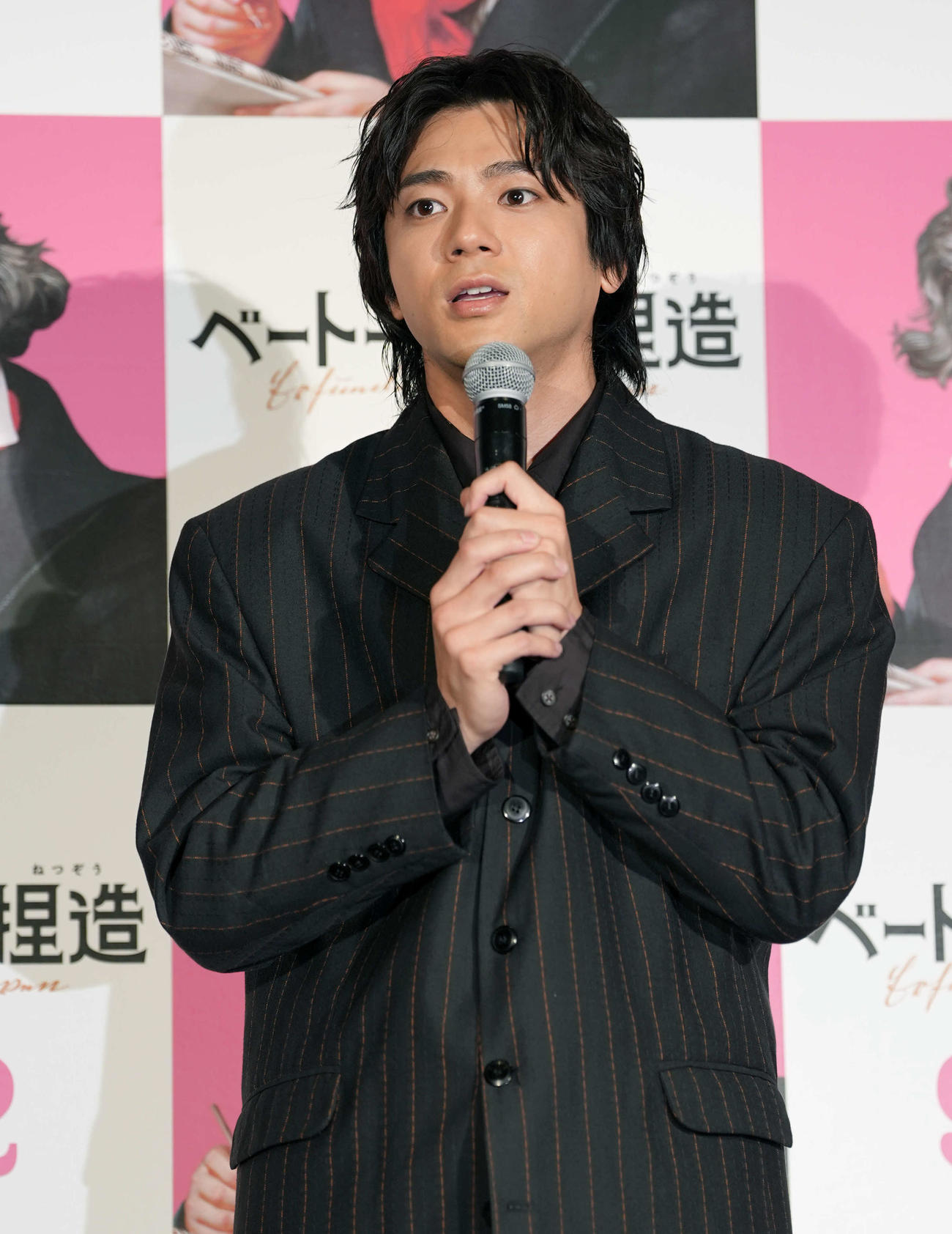 映画「ベートーヴェン捏造」舞台あいさつに出席する山田裕貴（撮影・小島史椰）