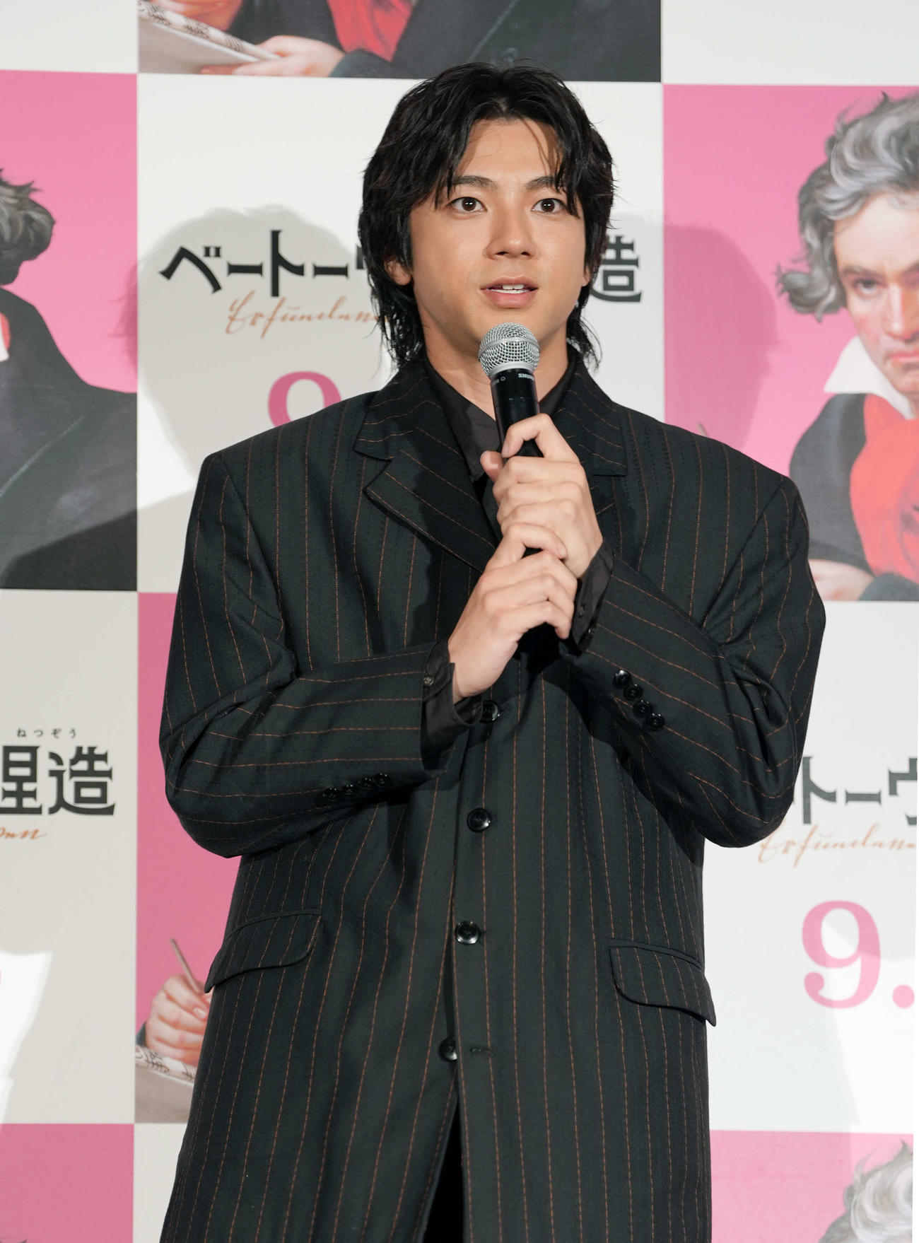 映画「ベートーヴェン捏造」舞台あいさつに登壇する山田裕貴（撮影・小島史椰）