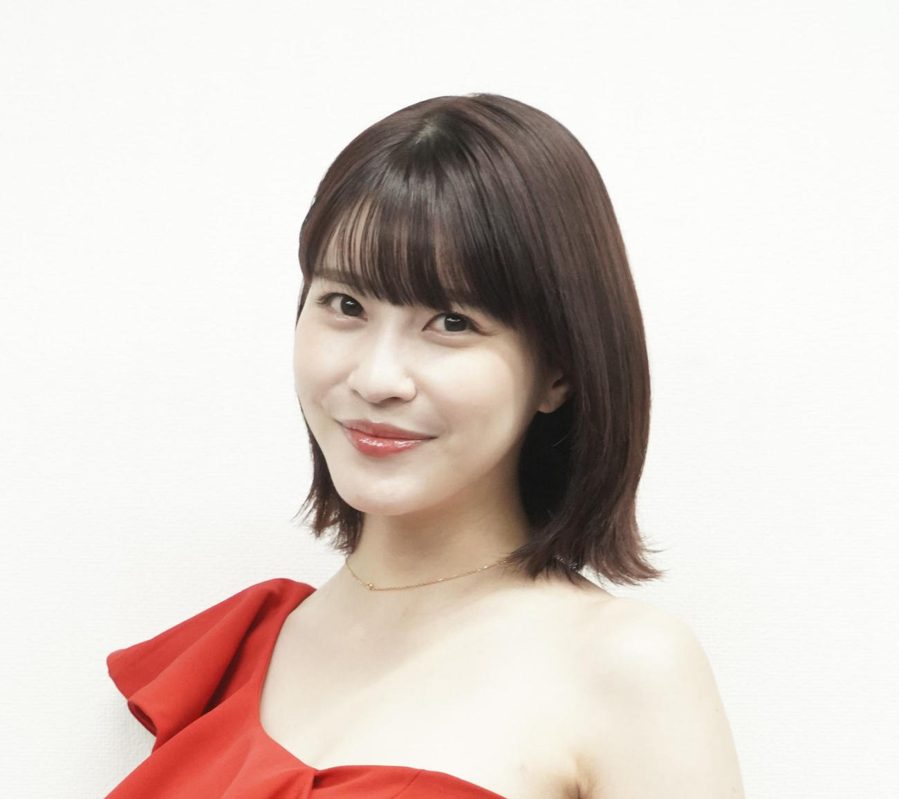 岸明日香（2022年撮影）