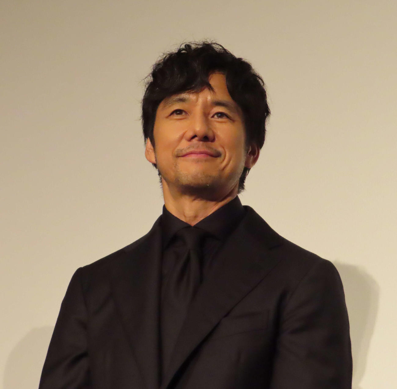 映画「Dear Stranger／ディア・ストレンジャー」の舞台あいさつに登壇した西島秀俊（撮影・寺本吏輝）