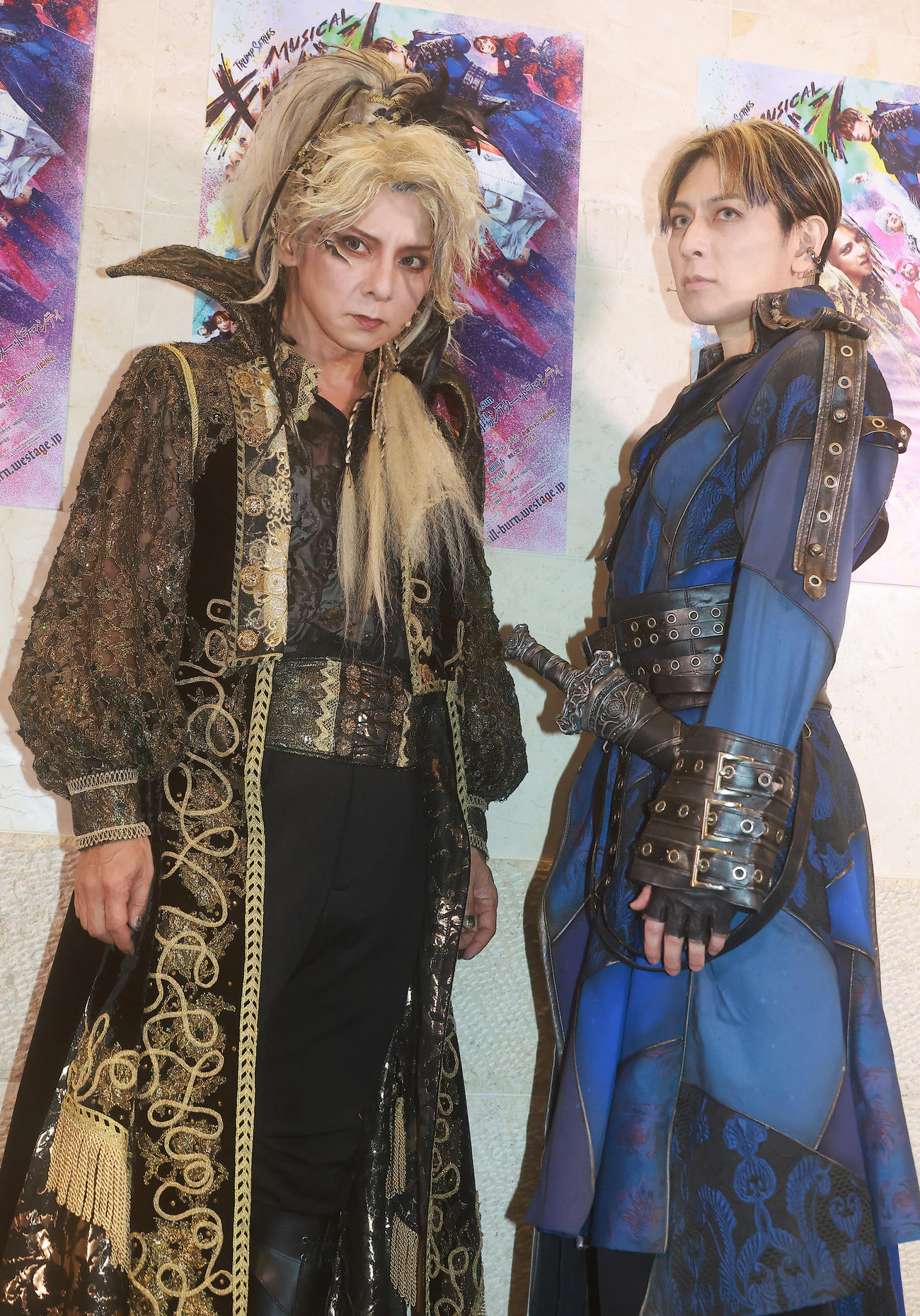 ミュージカル「キルバーン」で共演する松岡充（左）と堂珍嘉邦（撮影・中島郁夫）