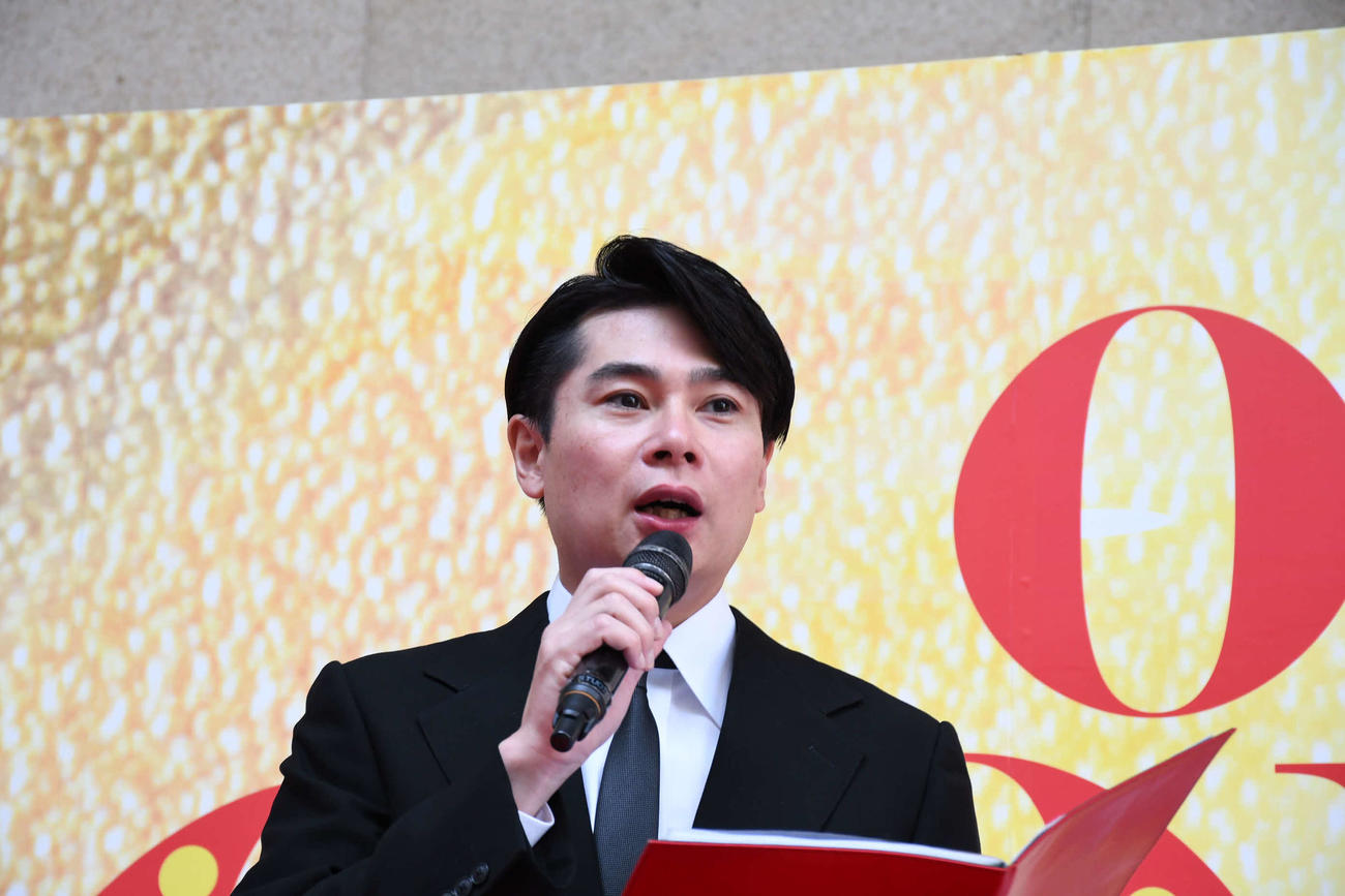 MCを務めた平成ノブシコブシ吉村崇（撮影・阪口孝志）