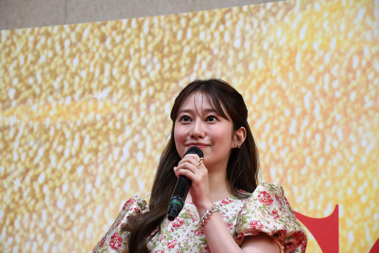 イベントに登場した桜井玲香（撮影・阪口孝志）