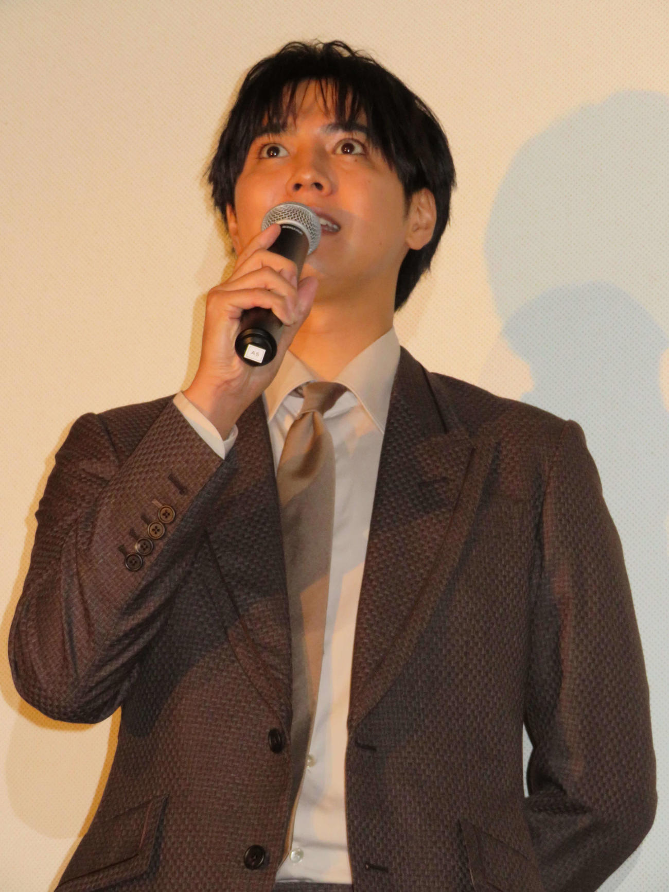映画「By 6 am　夜が明ける前に」完成披露試写会に登壇したGENERATIONS片寄涼太（撮影・村上幸将）