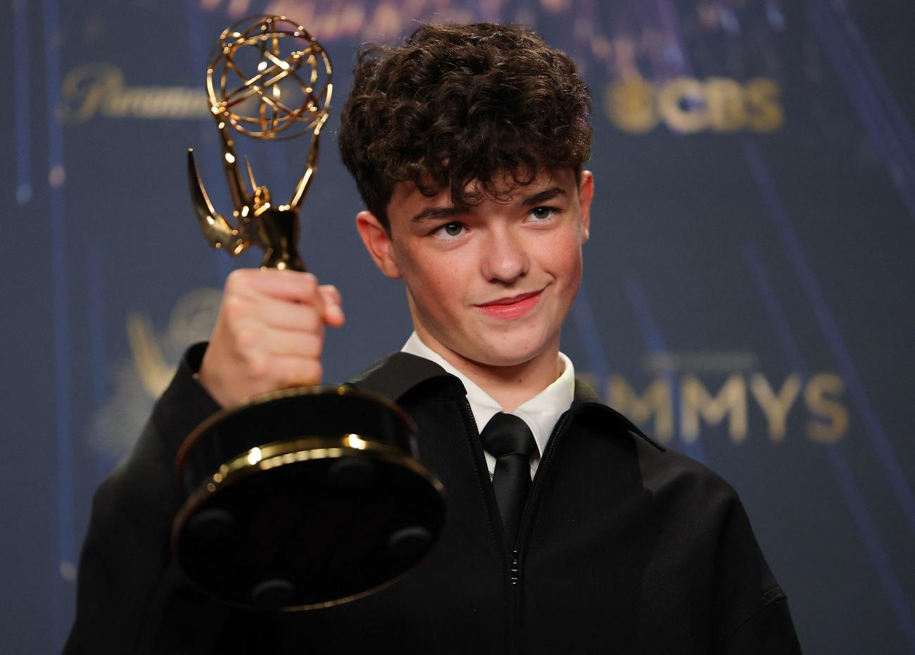 助演男優賞を受賞した15歳のオーウェン・クーパー（ロイター）