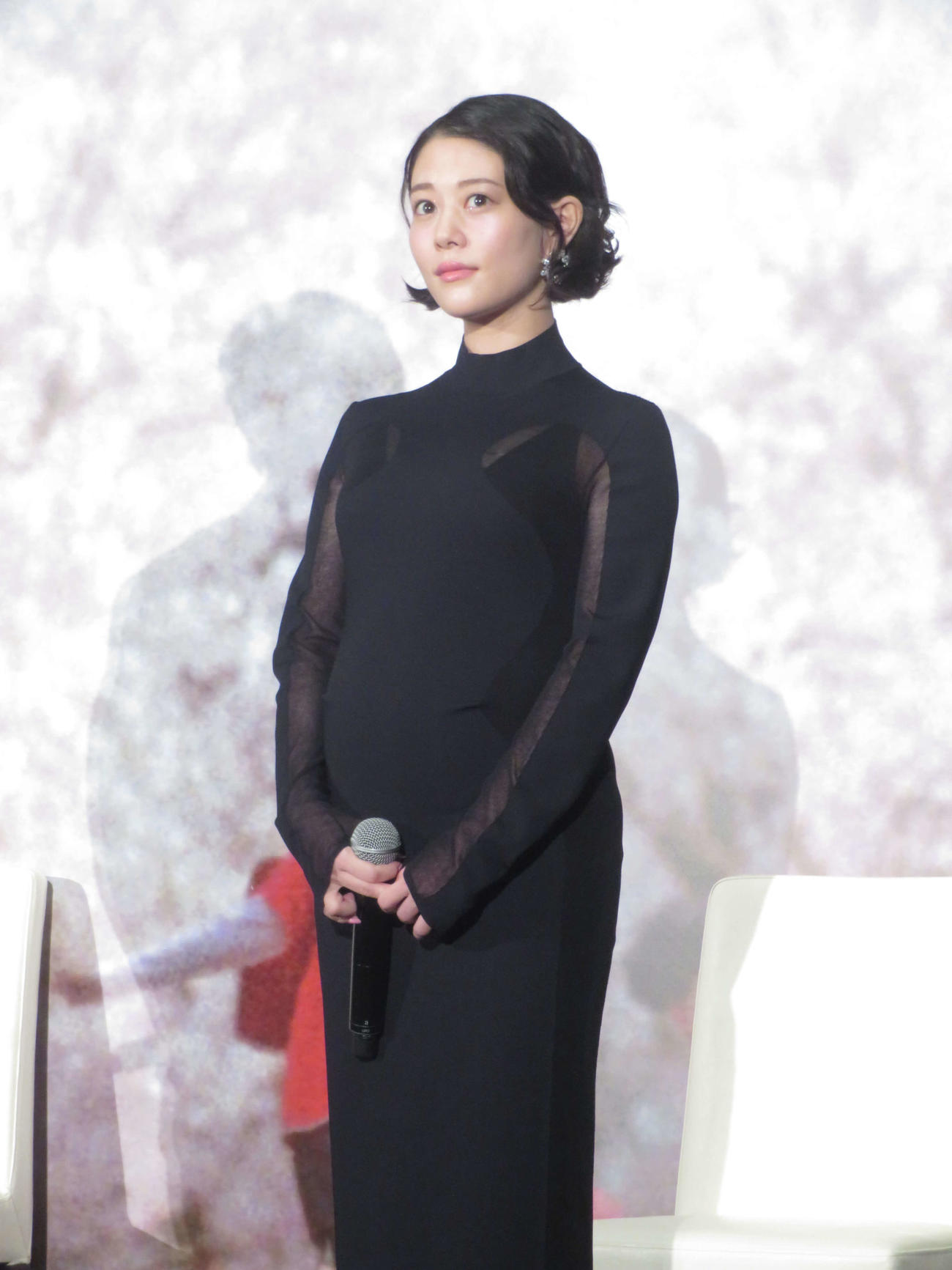 映画「秒速5センチメートル」完成披露試写会に登壇した高畑充希