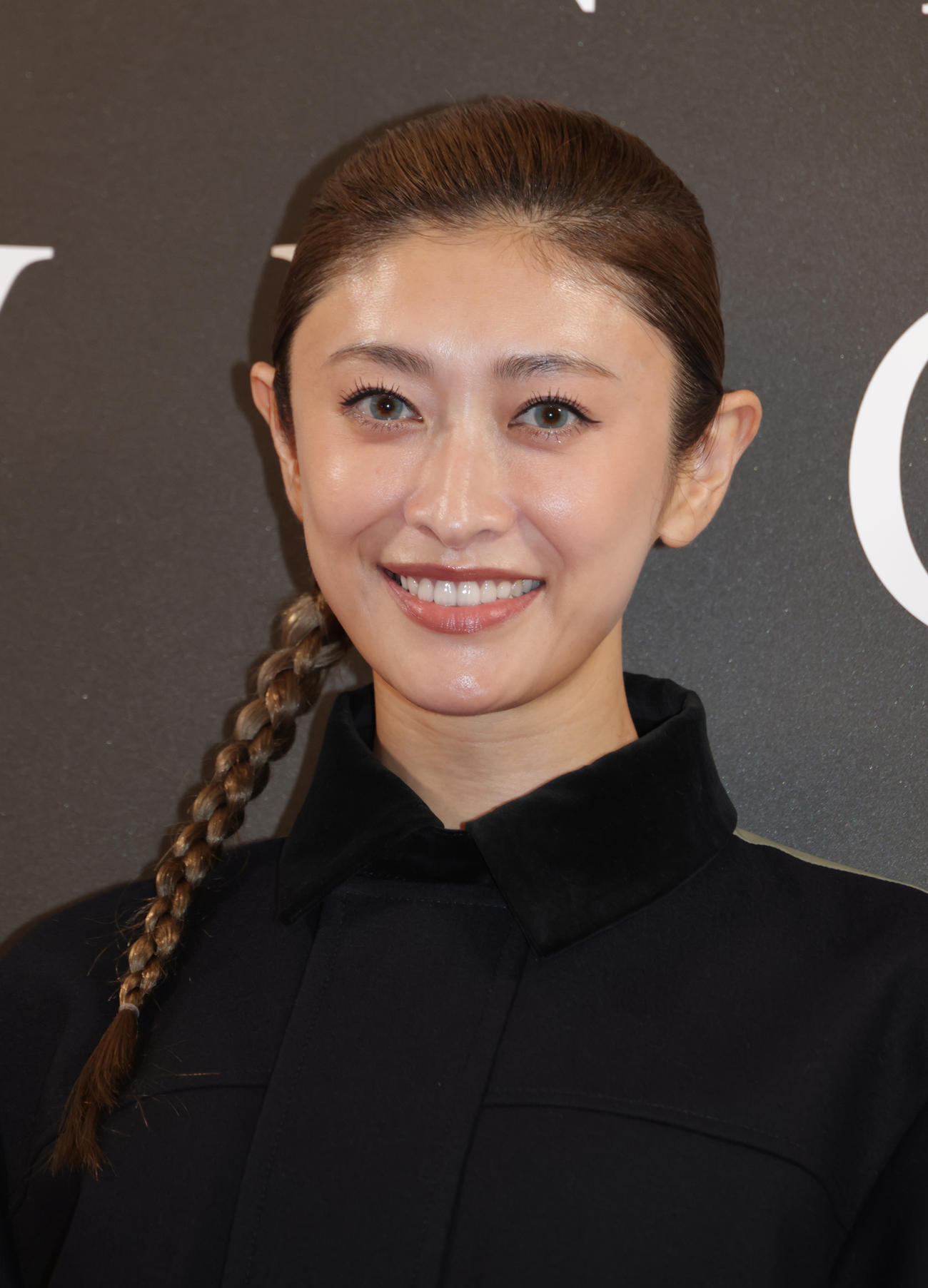 バーニーズ　ニューヨークのイベントに出席した山田優（撮影・中島郁夫）