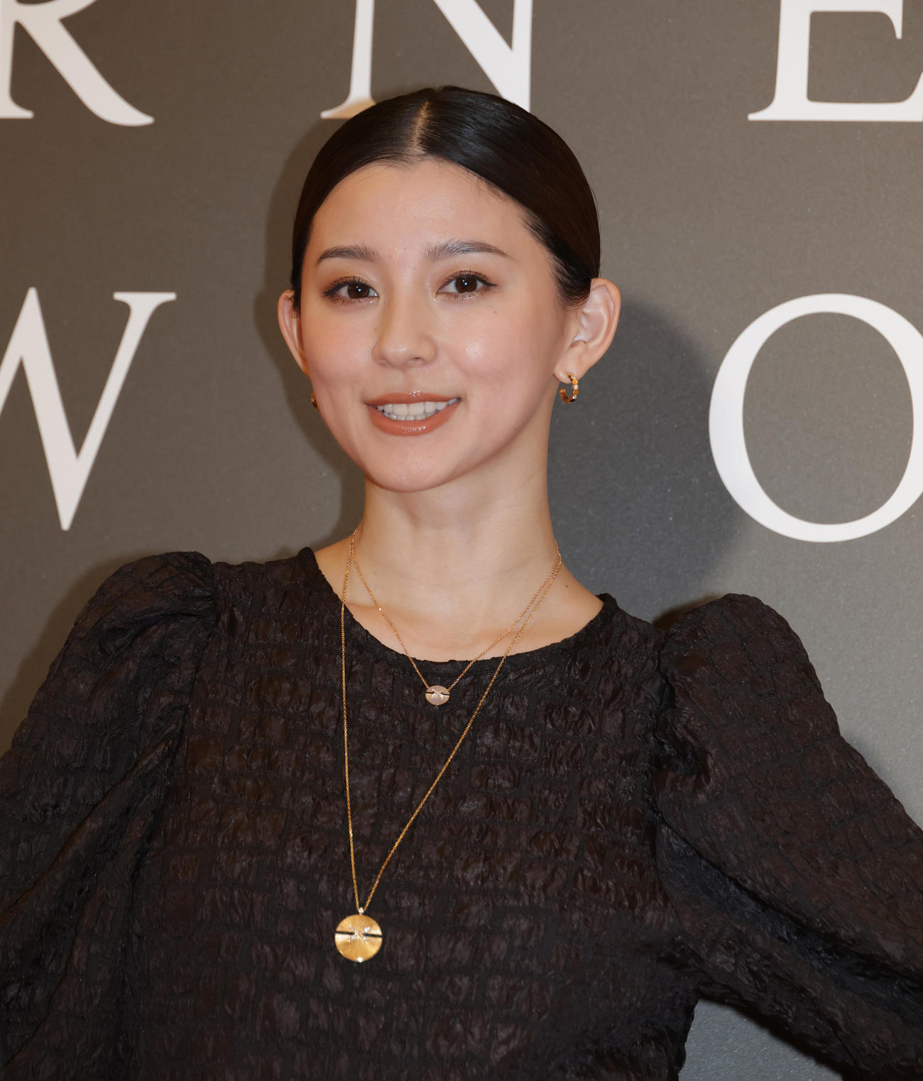 バーニーズ　ニューヨークのイベントに出席した朝比奈彩（撮影・中島郁夫）