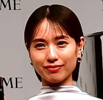 戸田恵梨香