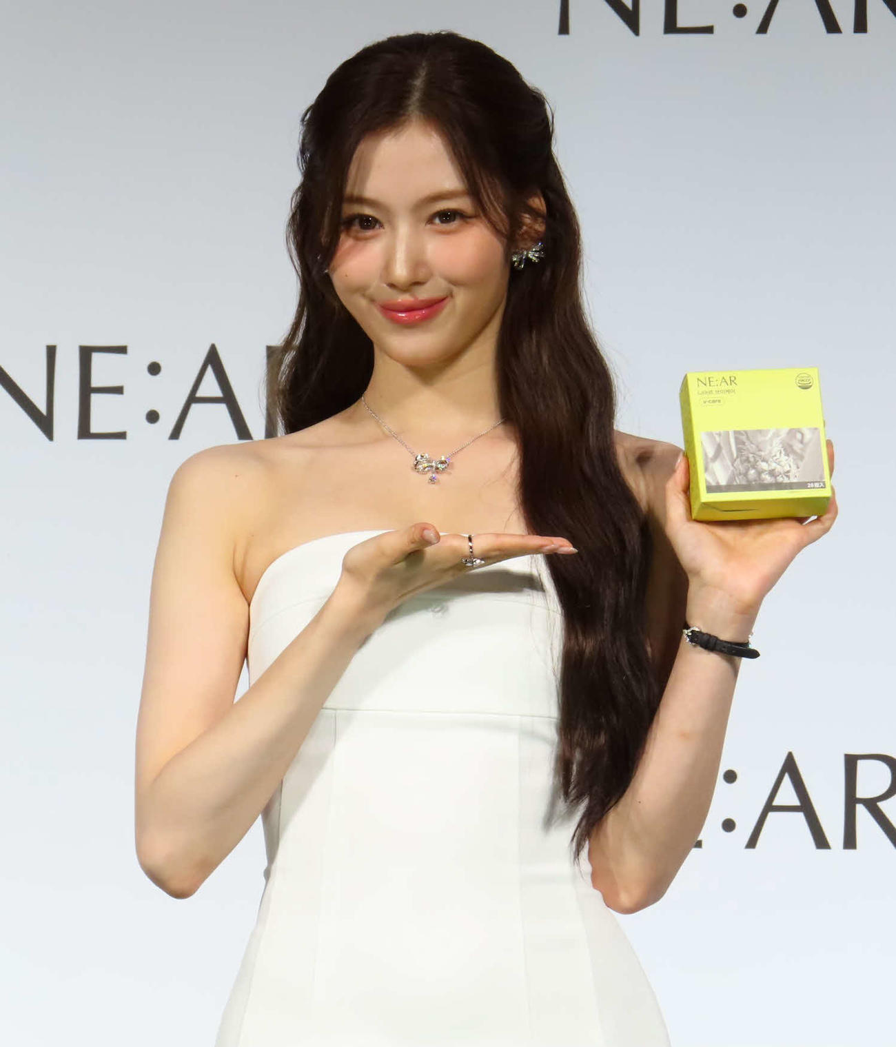 「NE：AR（ニアル）」ブランド説明会に出席したSANA