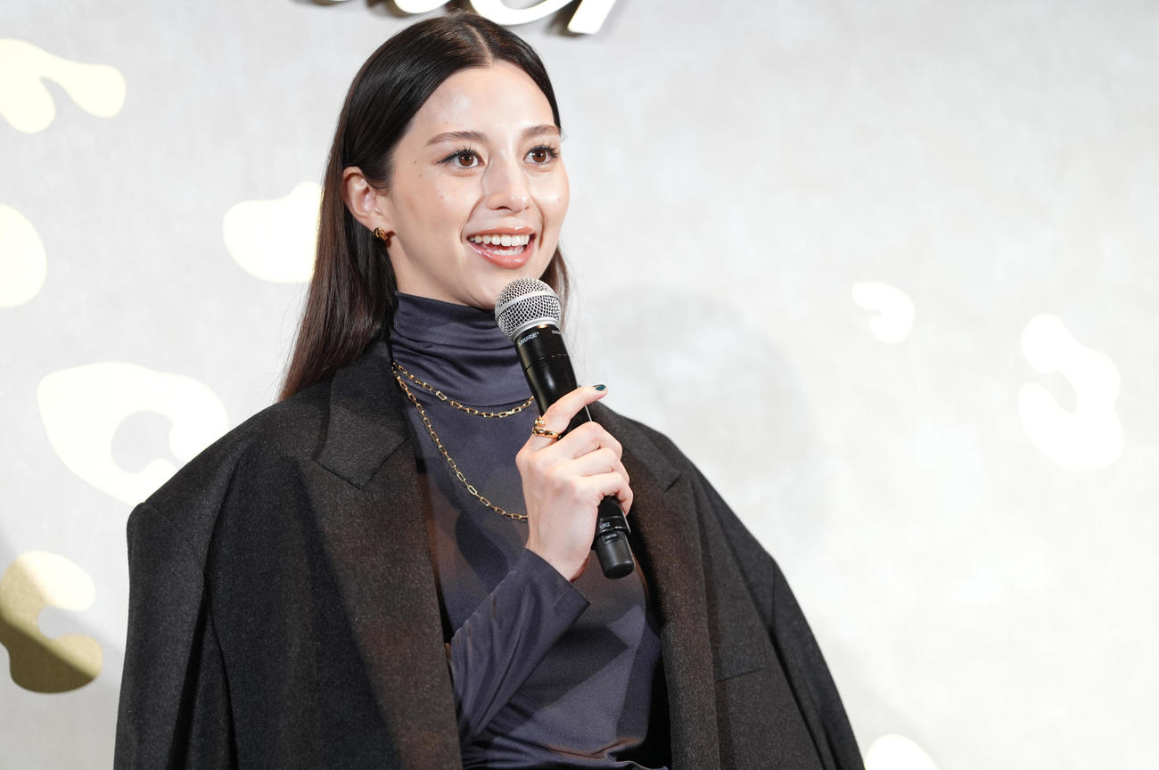 「カルティエ　銀座4丁目ブティック」オープニングイベントに登壇した中条あやみ（撮影・鈴木みどり）