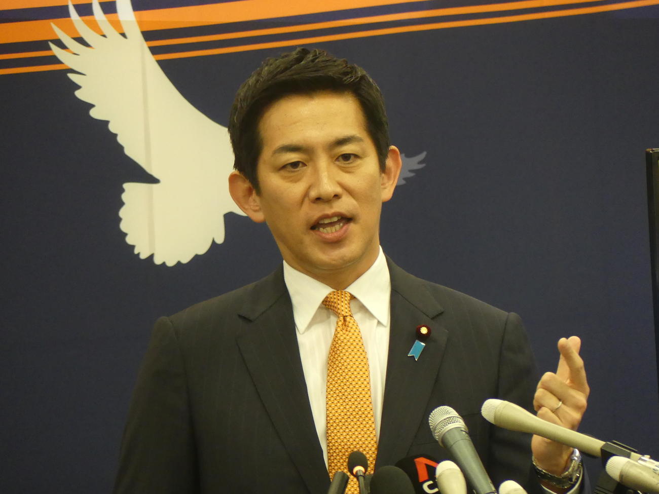 自民党総裁選への立候補会見で熱い口調で思いを訴える小林鷹之・元経済安全保障相（2025年9月16日撮影）