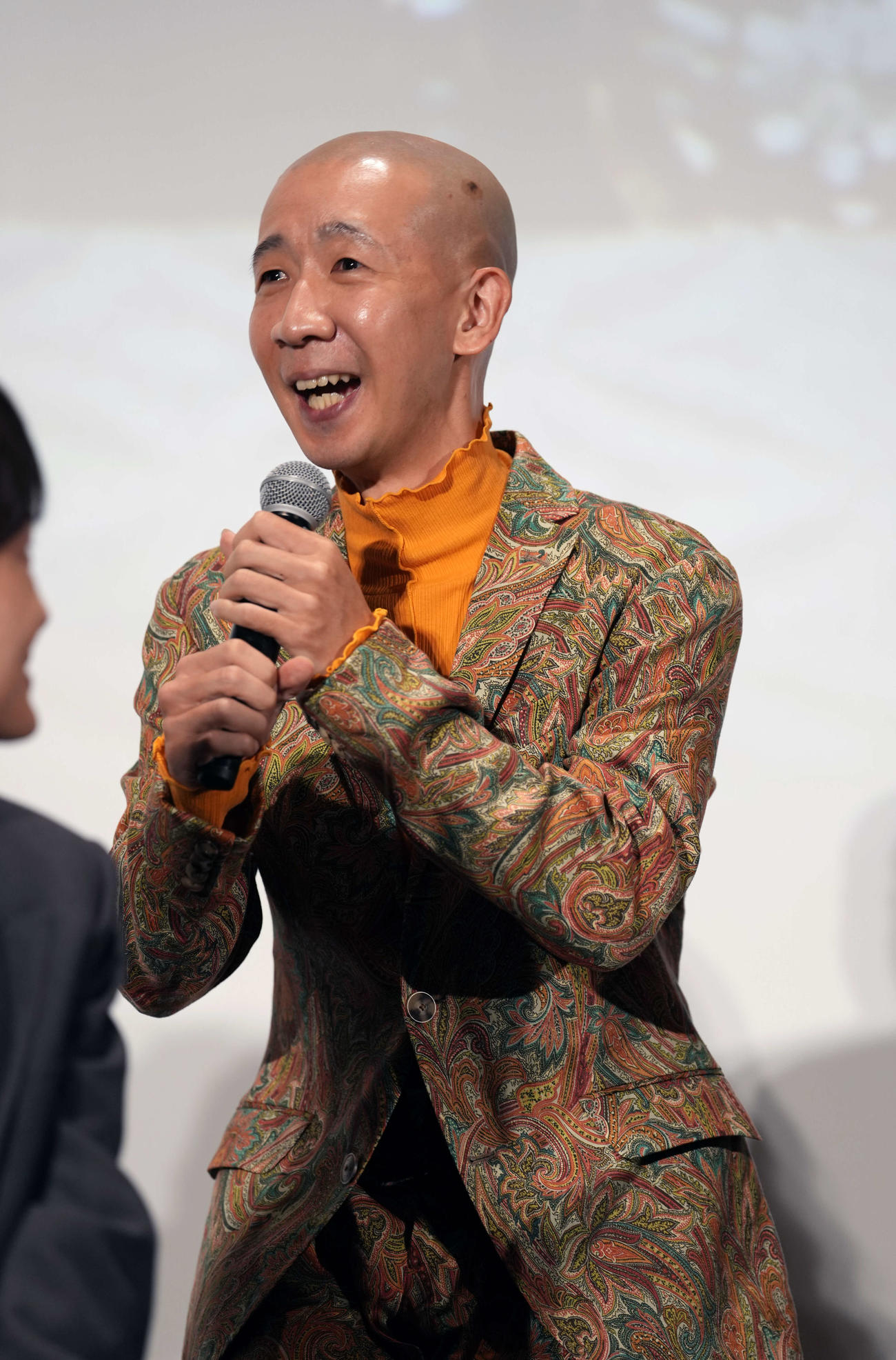 ドラマ「もしもこの世が舞台なら、楽屋はどこにあるのだろう」第1話完成披露試写会に登場し思いを語るひょうろく（撮影・小島史椰）