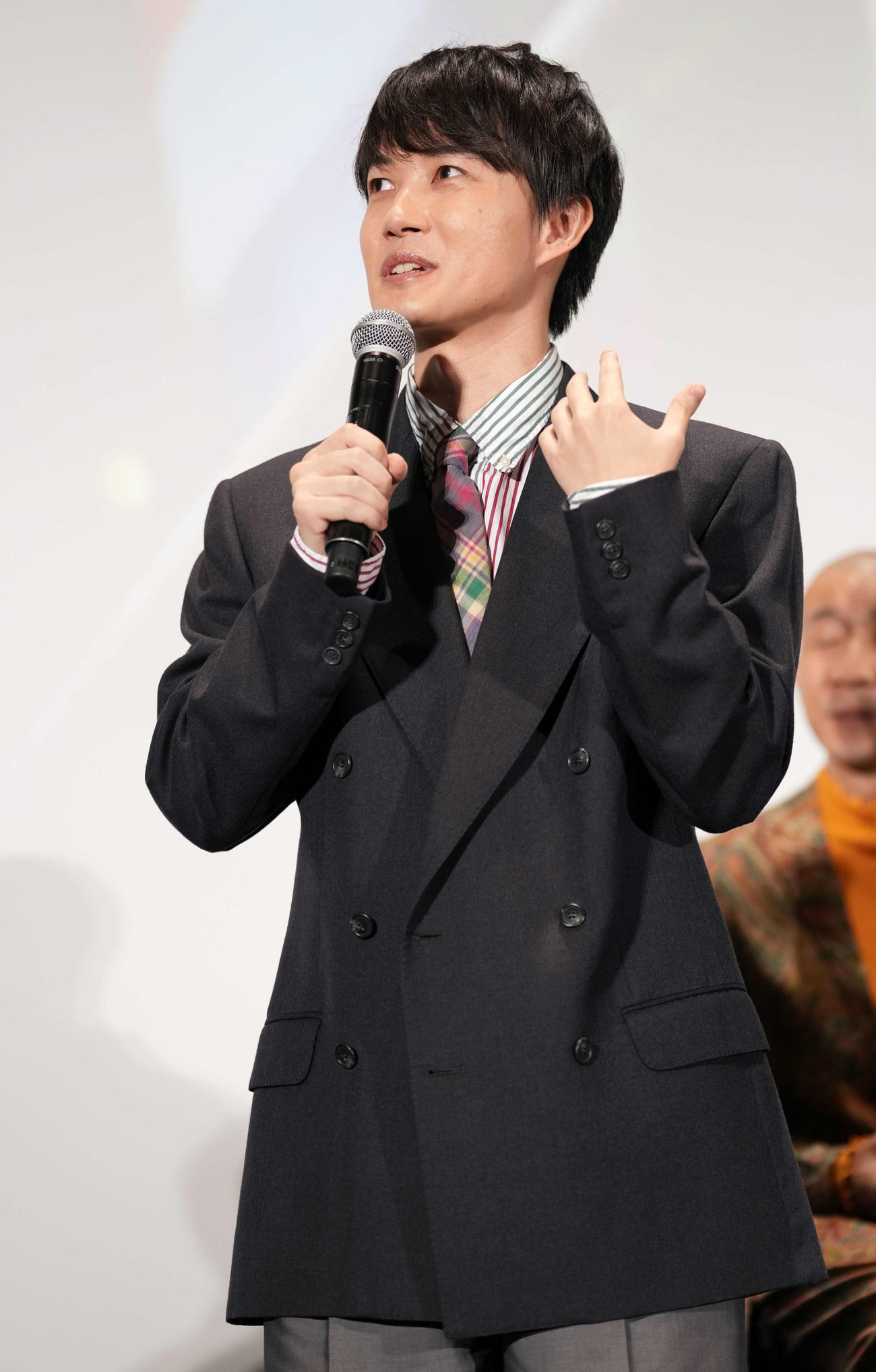ドラマ「もしもこの世が舞台なら、楽屋はどこにあるのだろう」第1話完成披露試写会に登場し思いを語る神木隆之介（撮影・小島史椰）