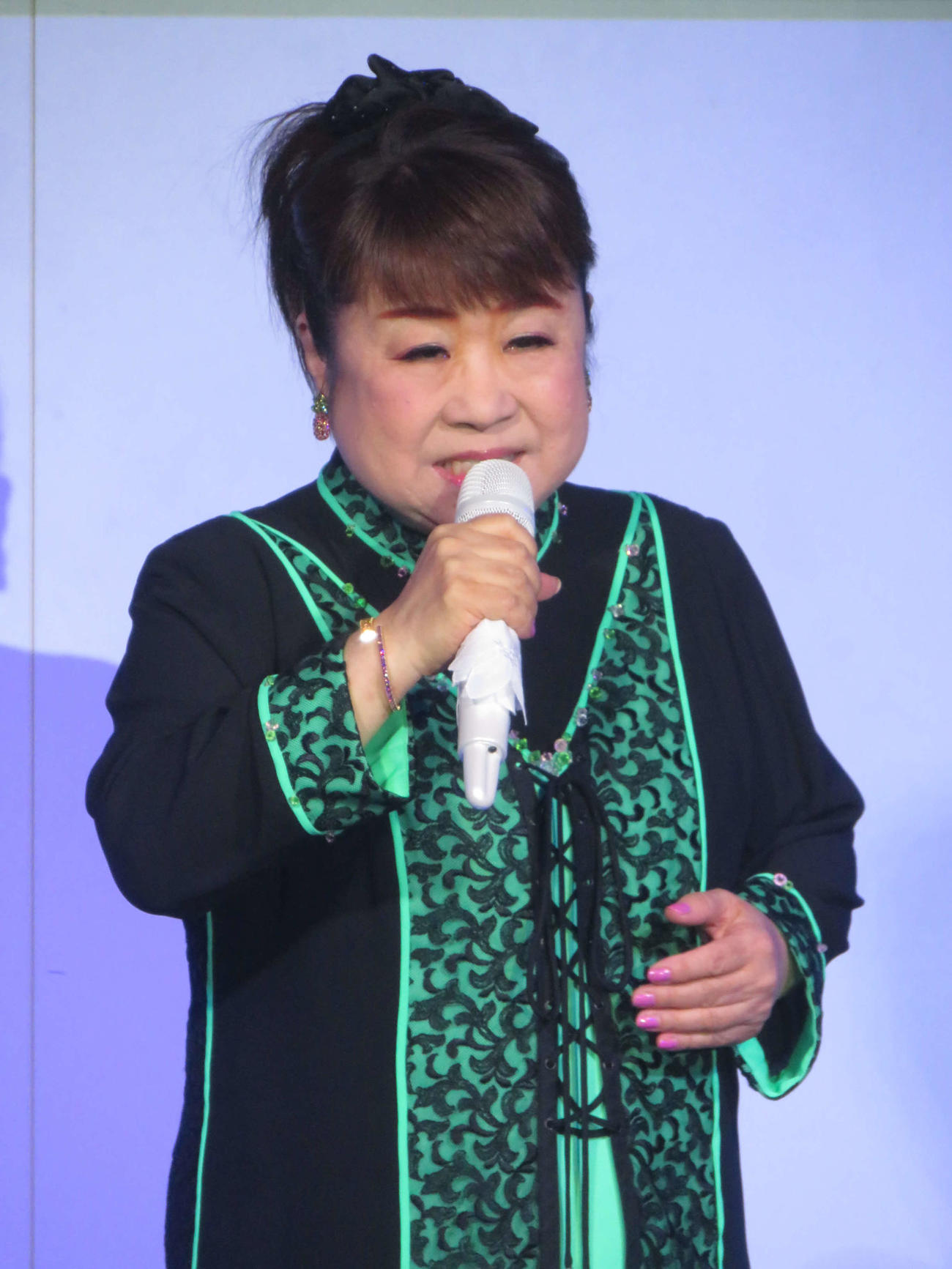 「天童よしみ“昭和百年”カラオケ大会」を開催した天童よしみ（撮影・川田和博）