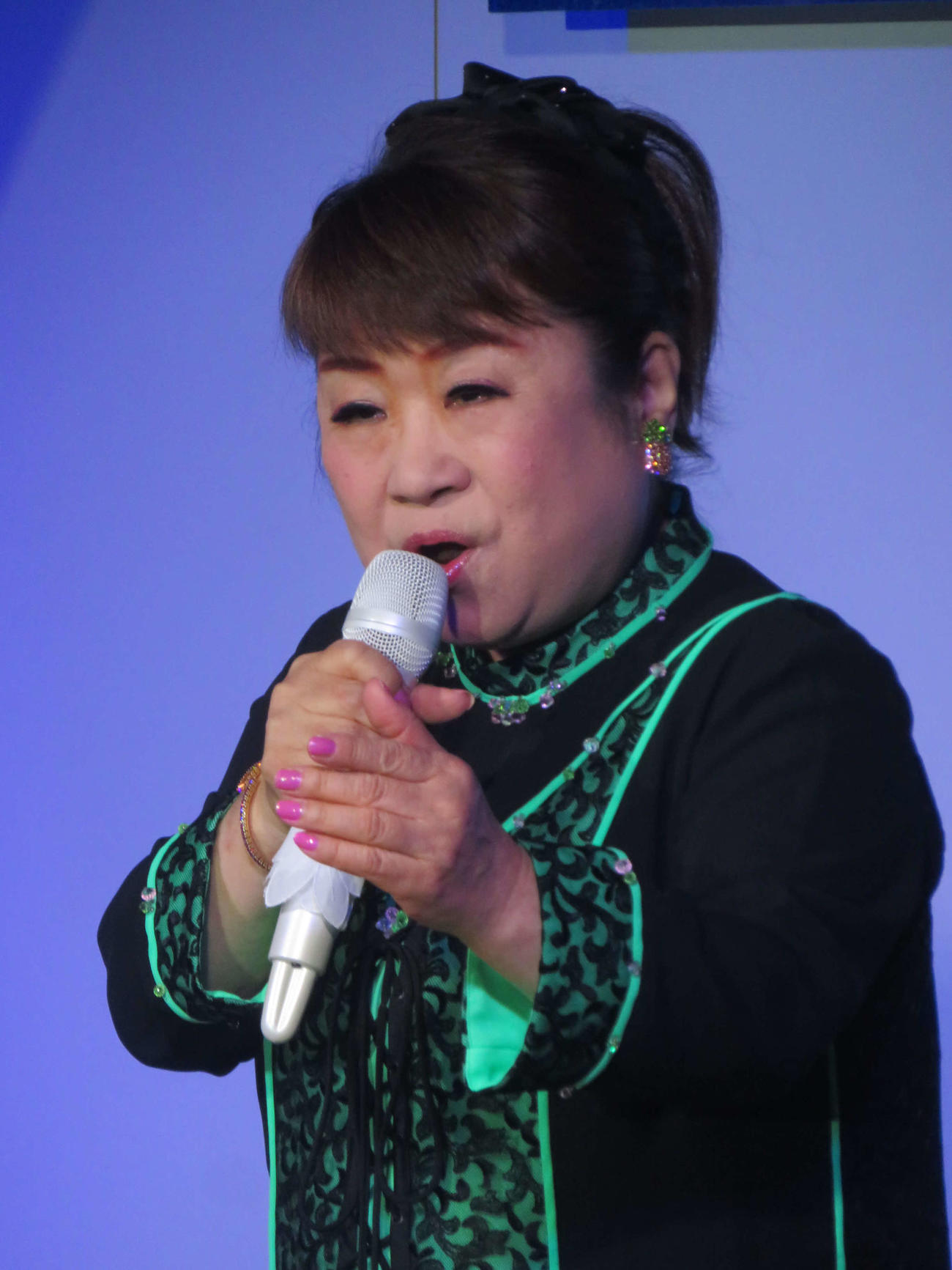 「天童よしみ“昭和百年”カラオケ大会」を開催した天童よしみ（撮影・川田和博）