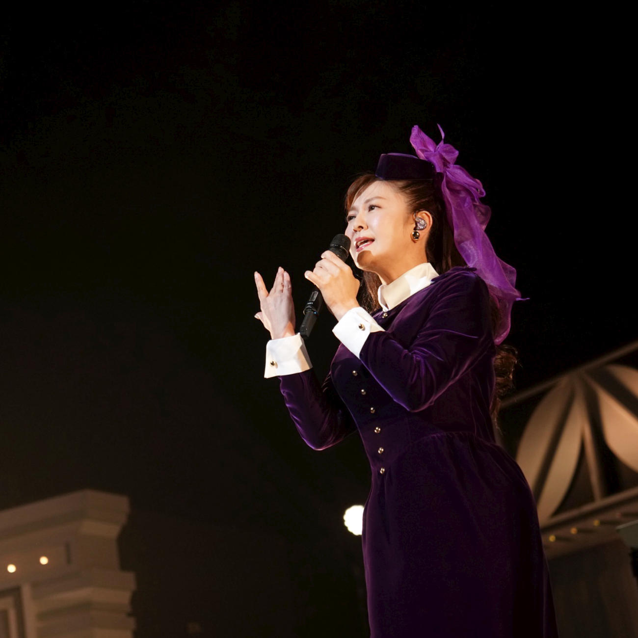 デビュー40周年ツアーの追加公演を発表した南野陽子。写真は7月27日のNHKホール公演（（C）HIRO EDWARD SATO）