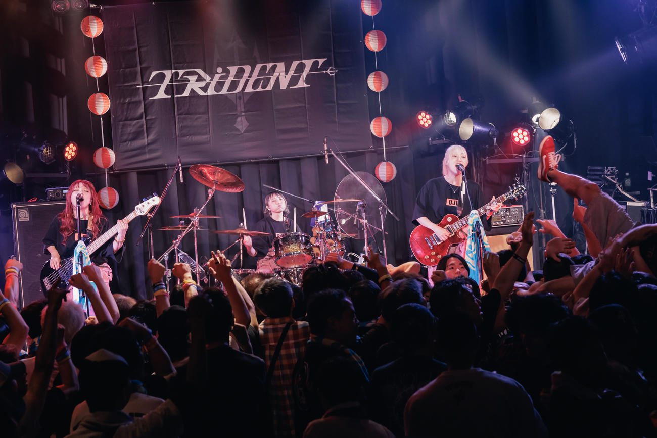 35歳以上の男性限定ライブ「おじ祭り」を開催したTRiDENT　（C）G－STAR.PRO