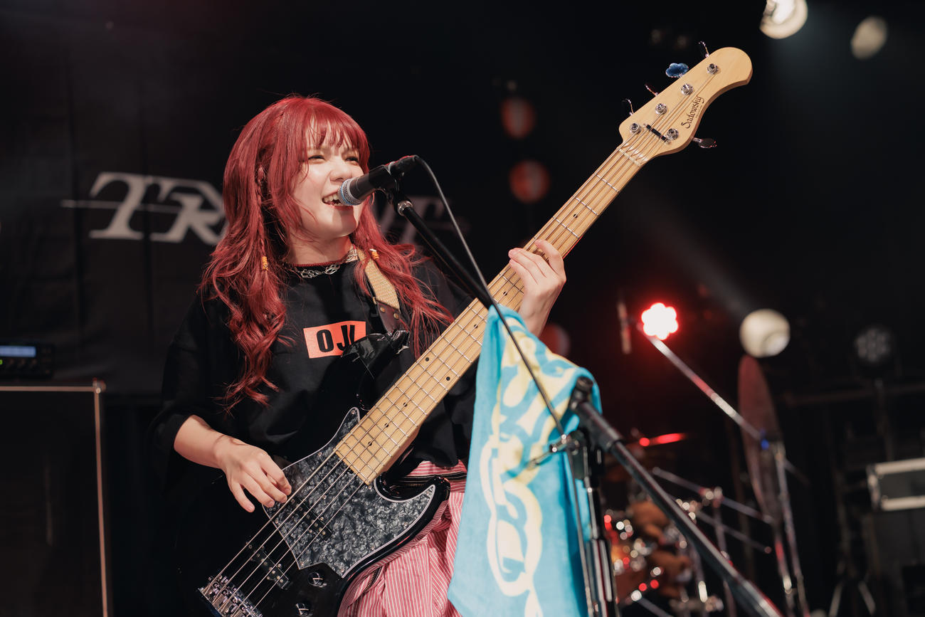 35歳以上の男性限定ライブ「おじ祭り」を開催したTRiDENTのSERINA　（C）G－STAR.PRO