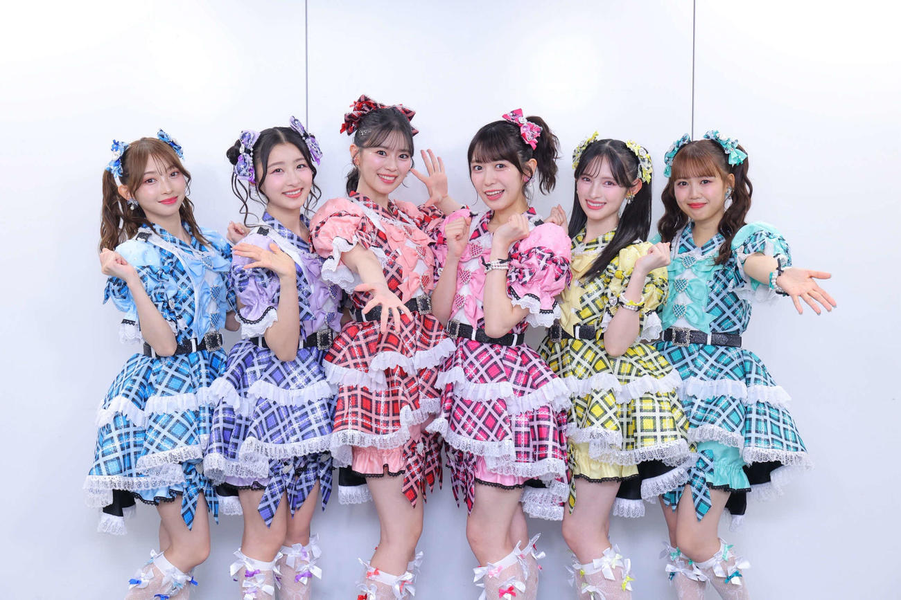 「超ときめきハート宣伝部のきみのハートにロックオンTOUR 2025　～10th Anniversary～」を開催した超ときめきハート宣伝部。左から辻野かなみ、杏ジュリア、坂井仁香、小泉遥香、菅田愛貴、吉川ひより