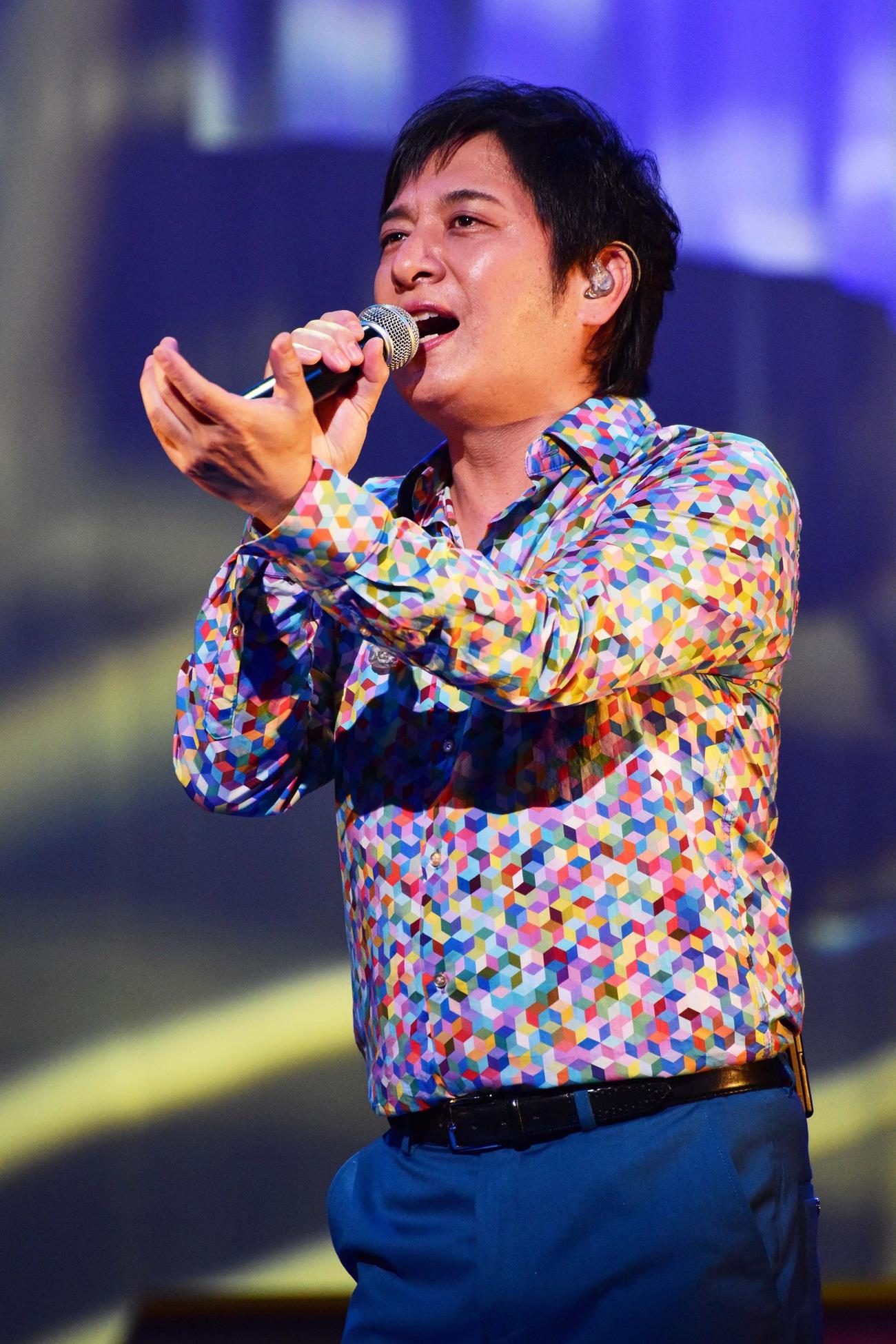 20周年コンサートを行った松原健之