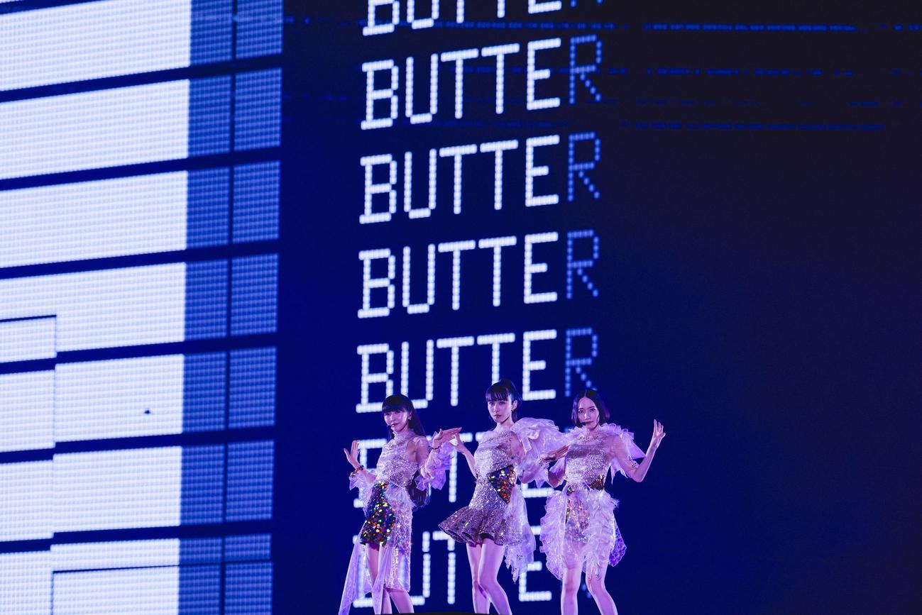 「Perfume ZO／Z5 Anniversary“ネビュラロマンス”Episode TOKYO DOME」を開催したPerfume