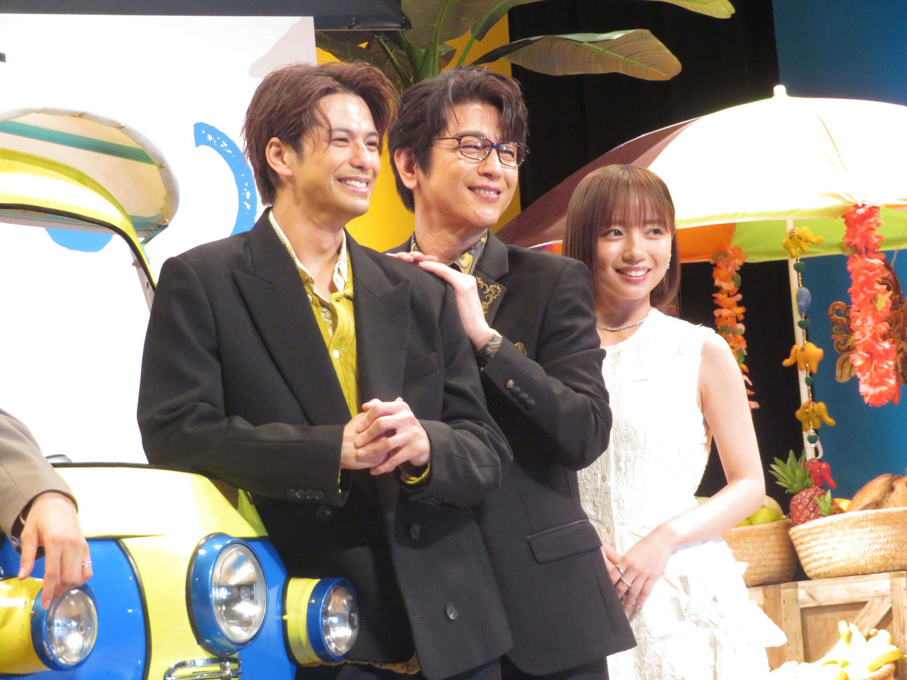 映画「（LOVE SONG）」ジャパンプレミアに登壇した森崎ウィン、及川光博、齊藤京子