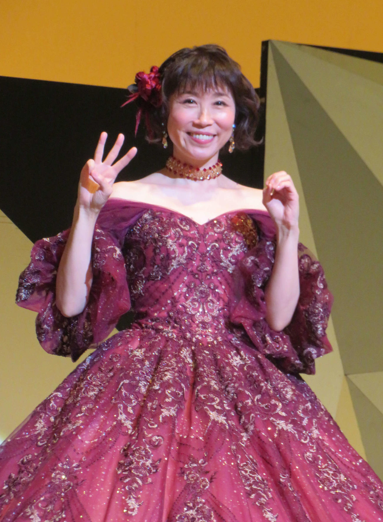 30周年記念コンサートを行った水森かおり