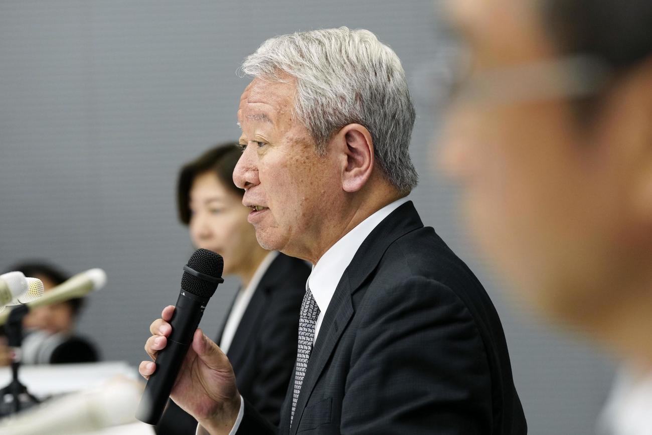 記者会見するJICAの田中明彦理事長（共同）