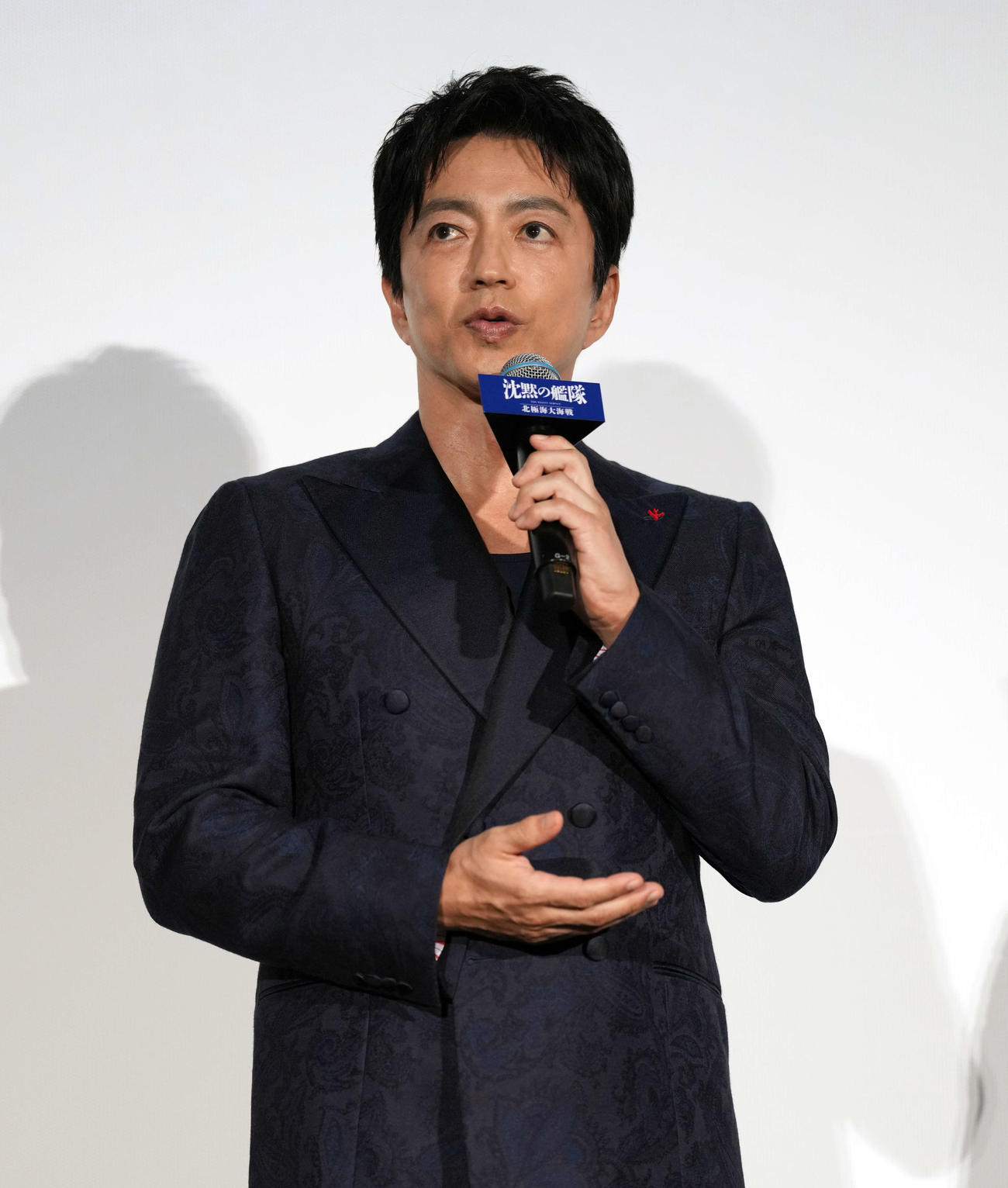 映画「沈黙の艦隊　北極海大海戦」初日舞台あいさつに登場し思いを語る大沢たかお（撮影・小島史椰）