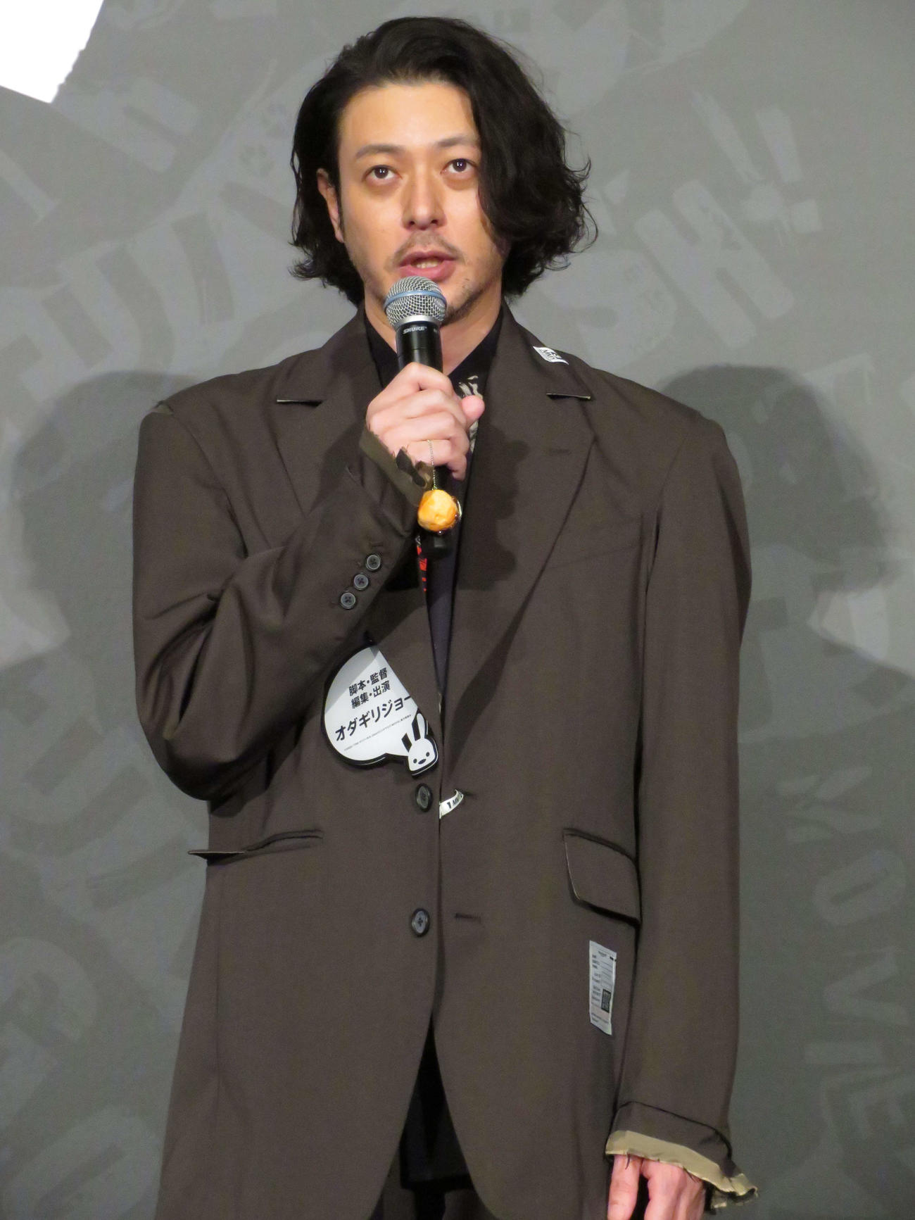 映画「THE　オリバーな犬、（Gosh！！）このヤロウ　MOVIE」初日舞台あいさつに登壇したオダギリジョー（撮影・村上幸将）