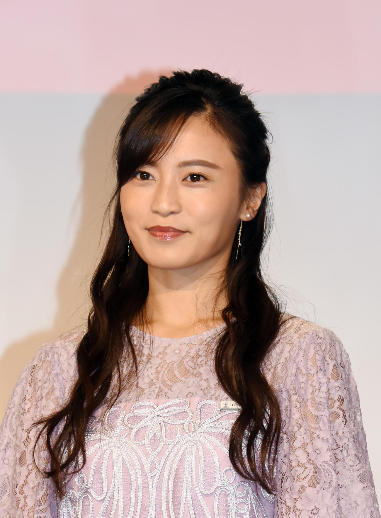 小島瑠璃子（2019年8月撮影）