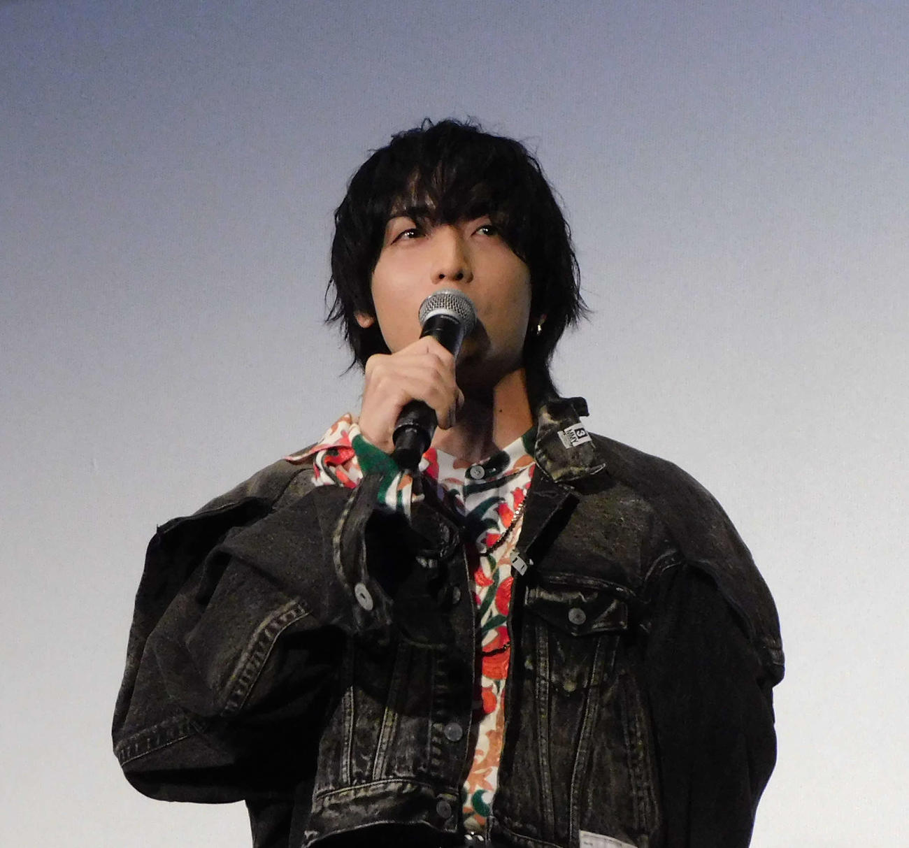 「葬送のフリーレン」アニメ放送2周年記念上映イベントに登場した小林千晃（撮影・寺本吏輝）
